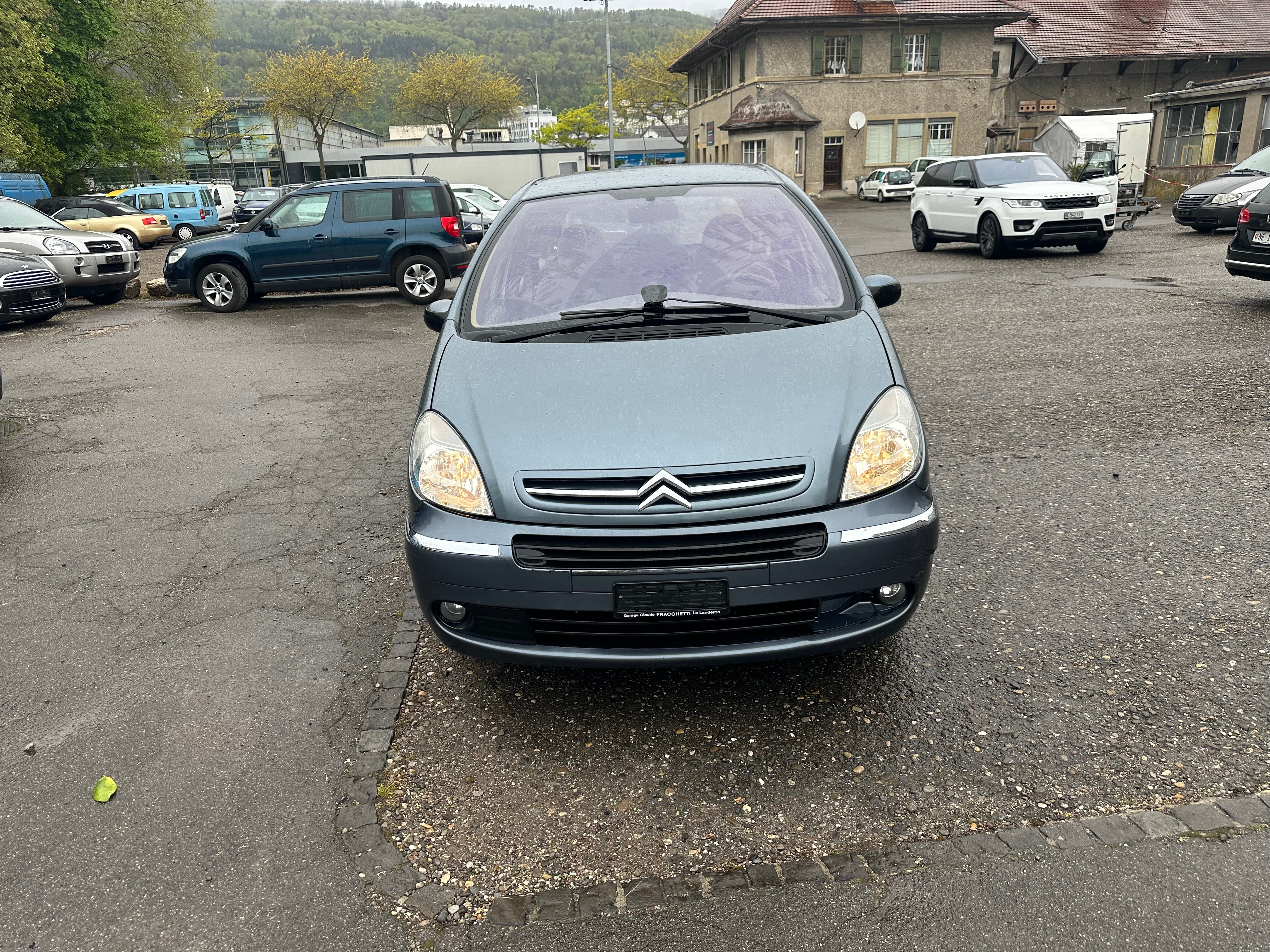 CITROEN Xsara Picasso 2.0i 16V Exclusive Automatic