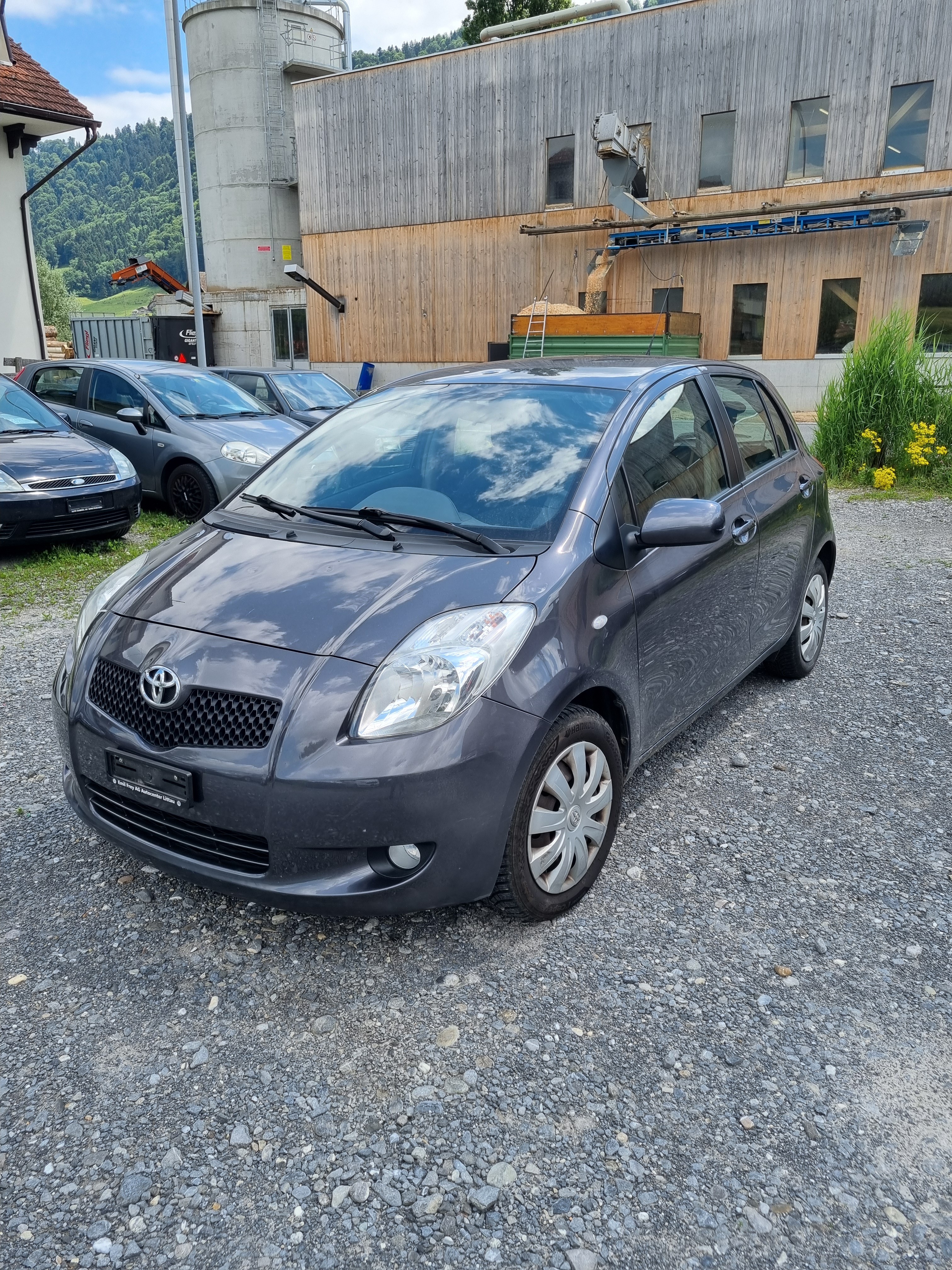 TOYOTA Yaris 1.3 Chic