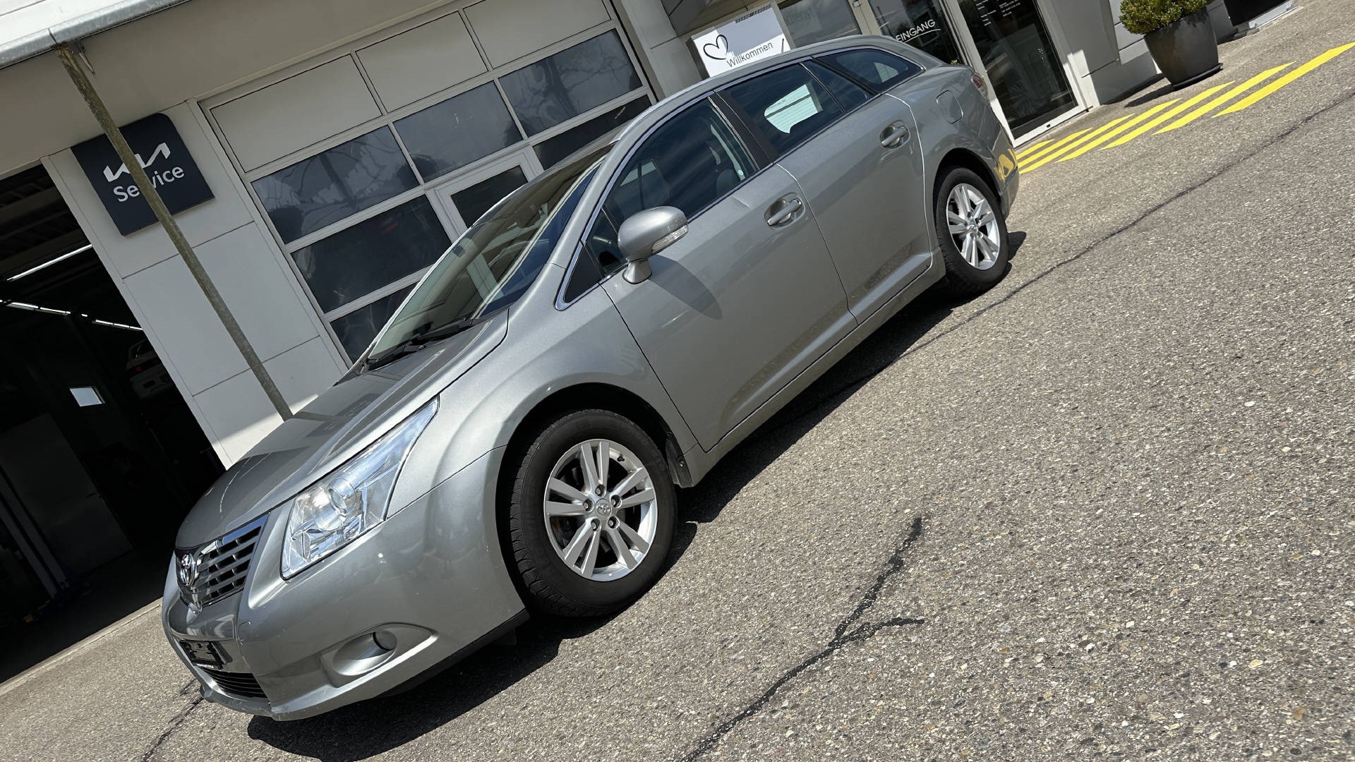 TOYOTA Avensis Wagon 2.0 VMa Luna