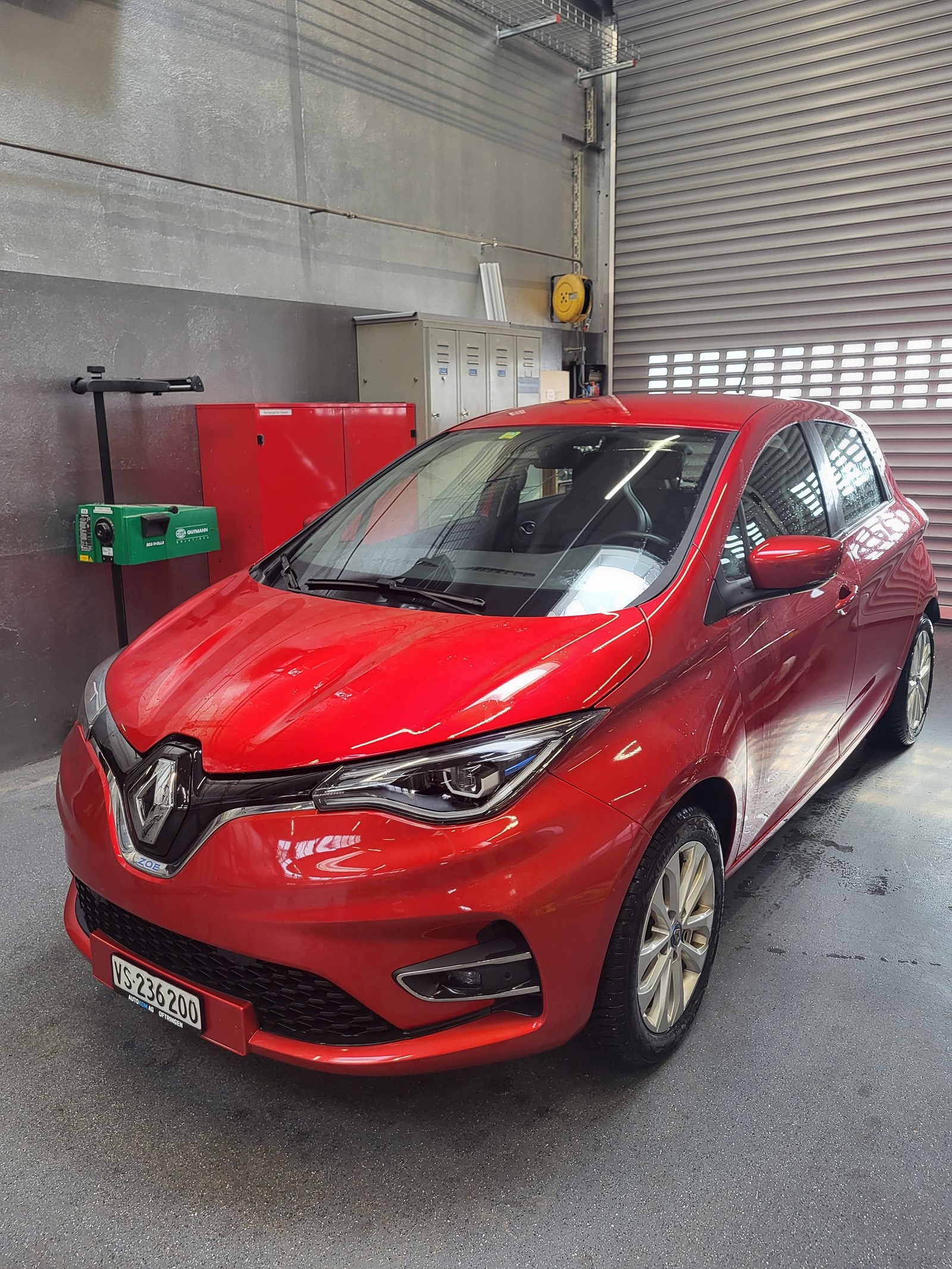 RENAULT Zoe Zen R 135 (Batterie Miete)