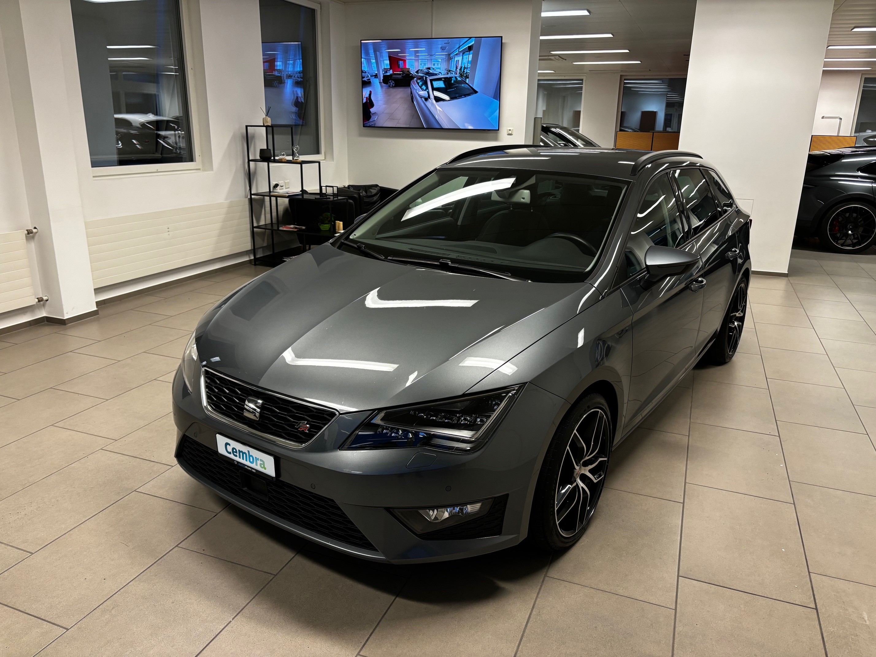 SEAT Leon ST 2.0 TDI FR Line DSG