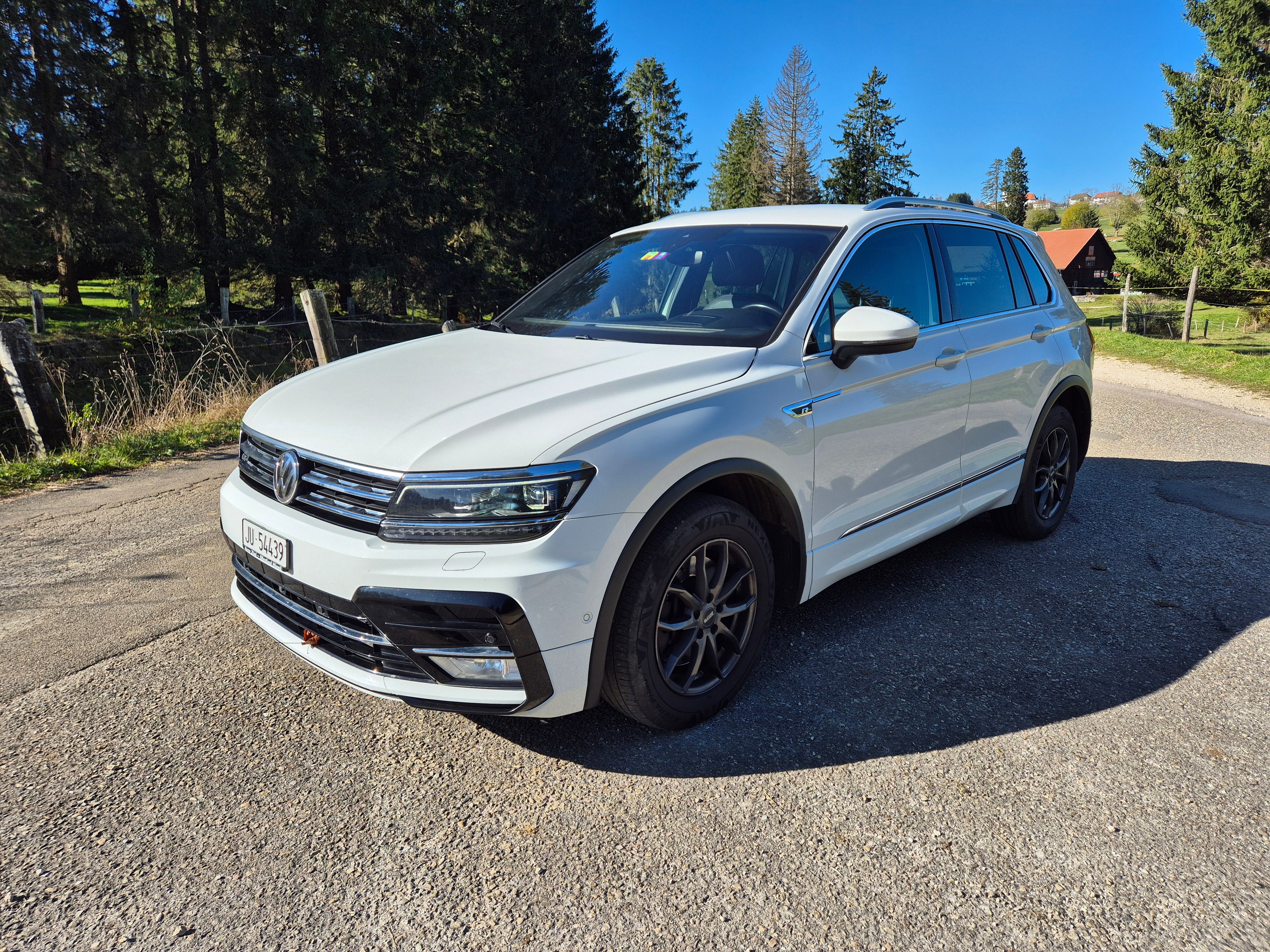 VW Tiguan 2.0 R-Line 4Motion DSG