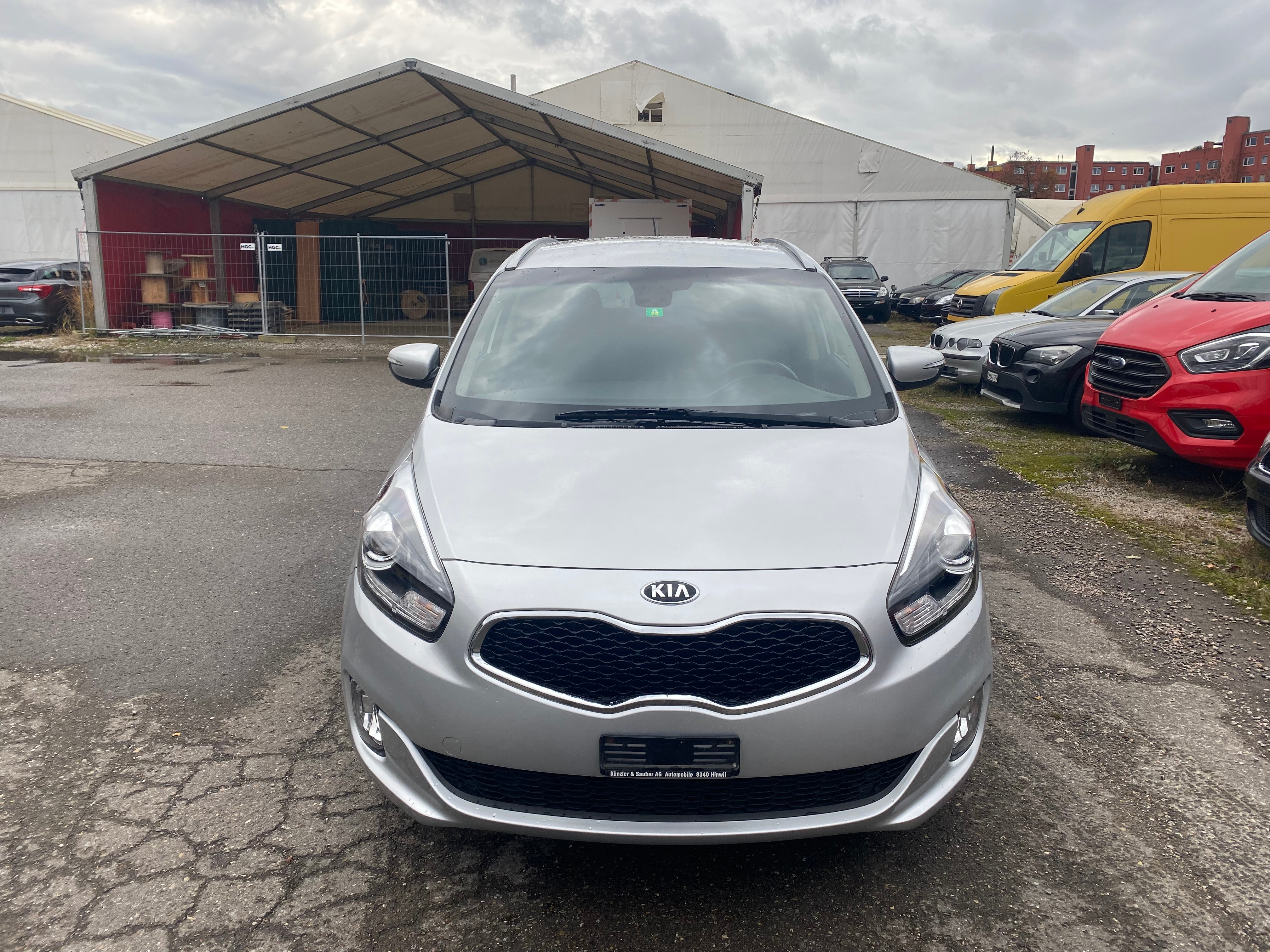 KIA Carens 1.7 CRDi Trend DCT