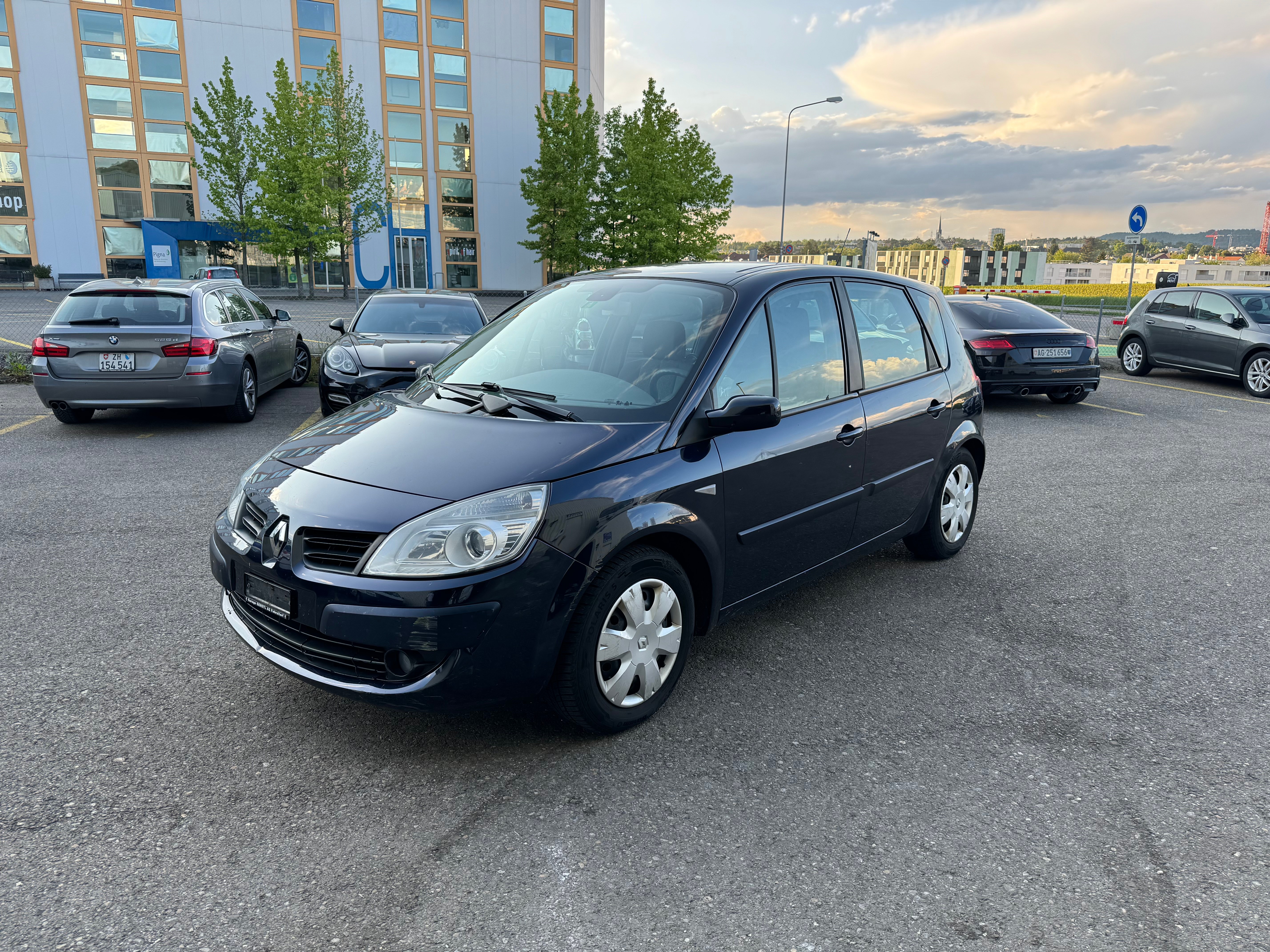 RENAULT Scénic 2.0 16V Fairway Automatic