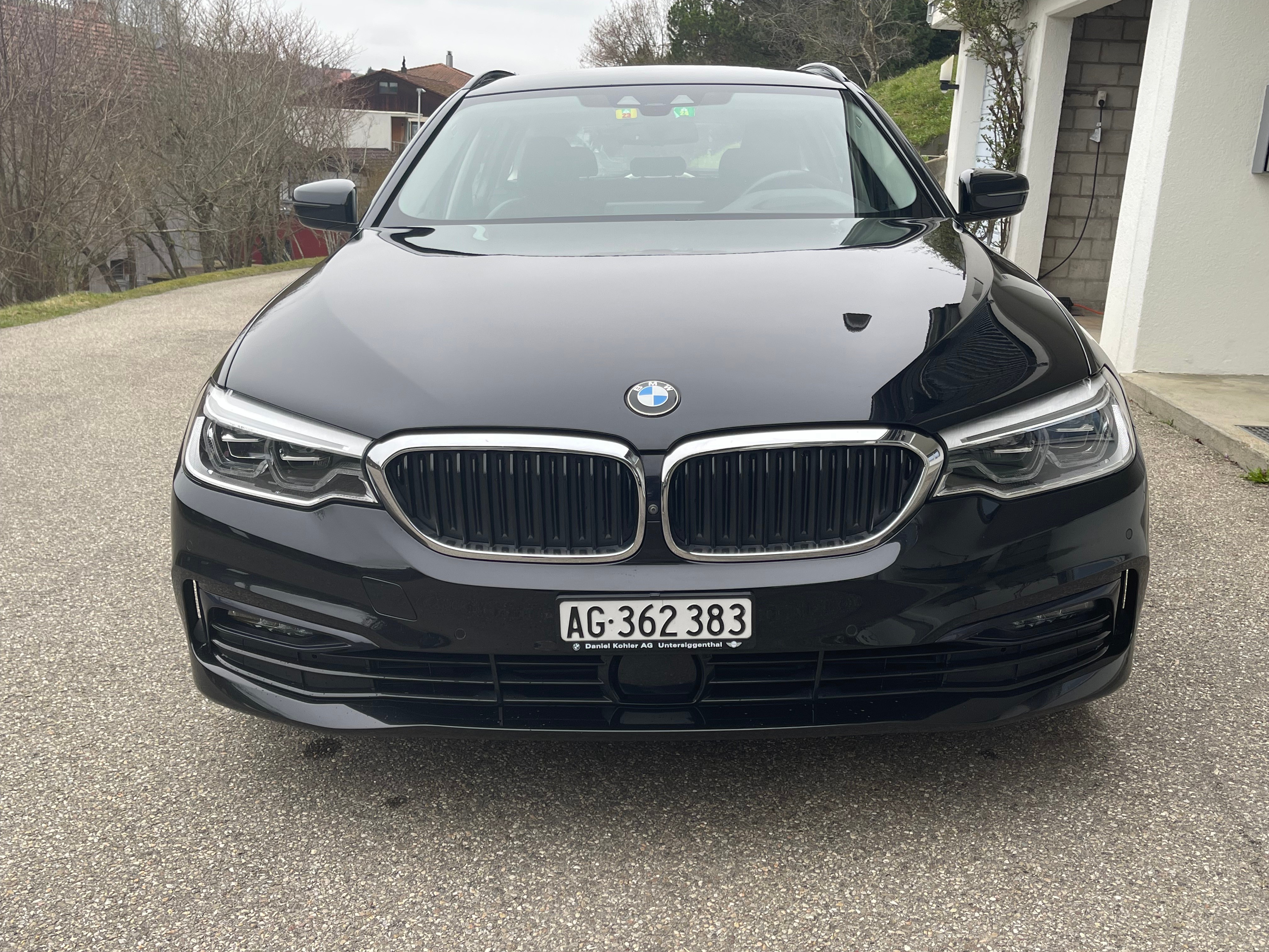 BMW 530d xDrive Touring Sport Line Steptronic