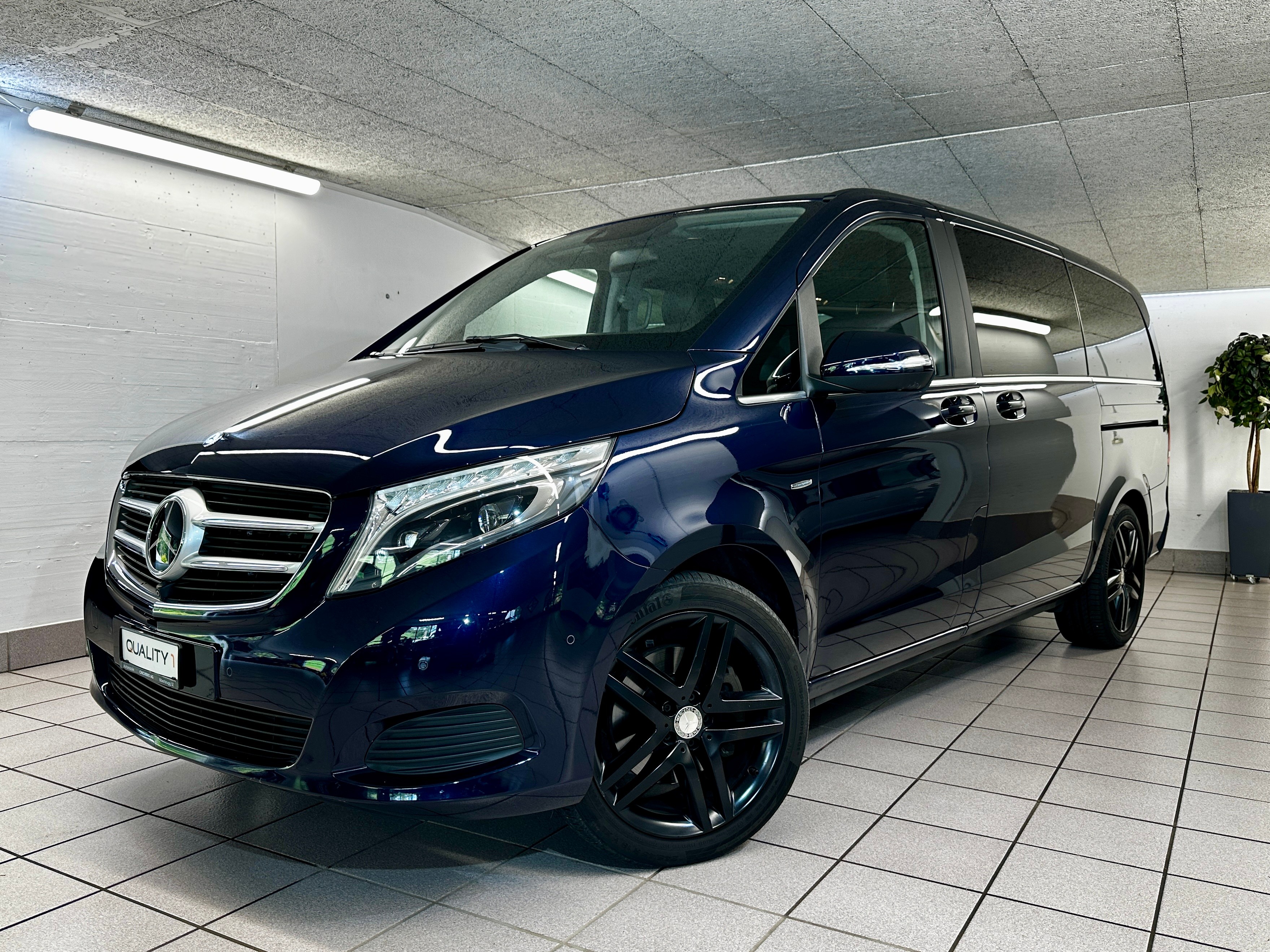 MERCEDES-BENZ V 250 d Avantgarde lang 4Matic 7G-Tronic