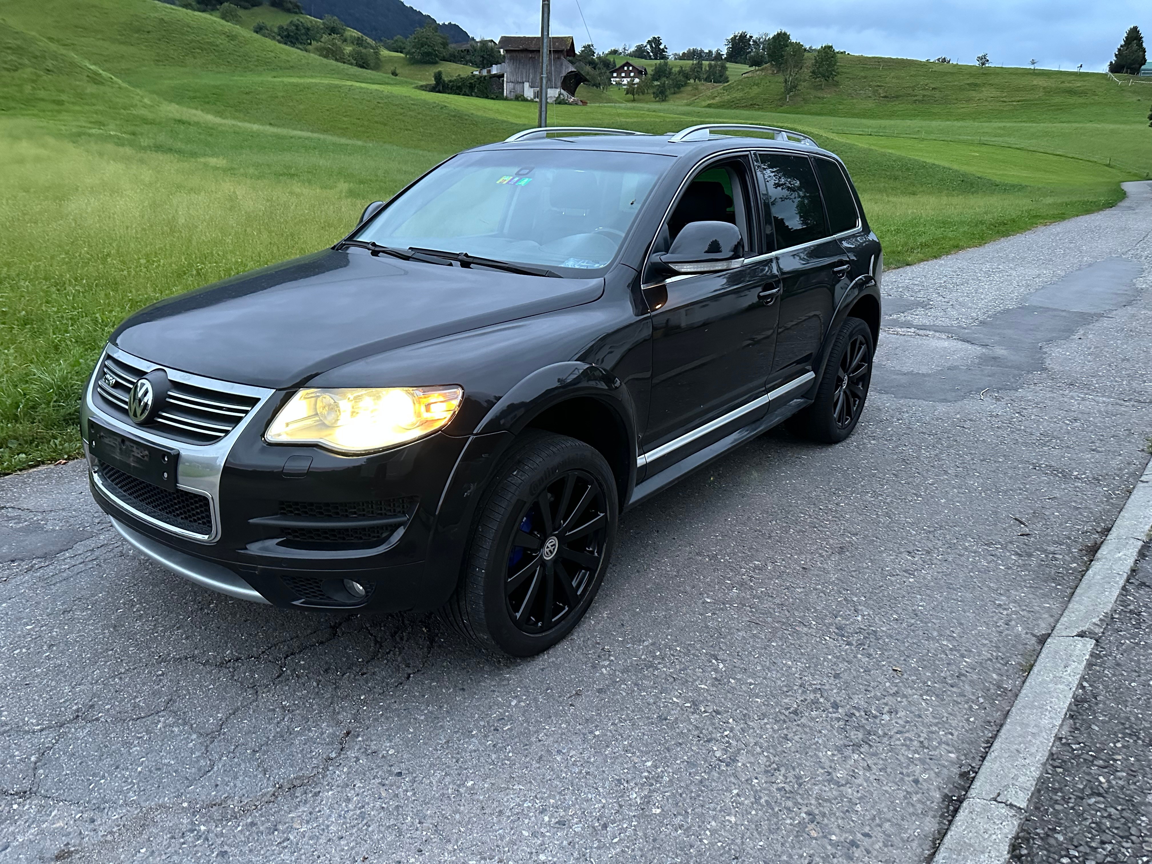 VW Touareg R50 V10 Automatic