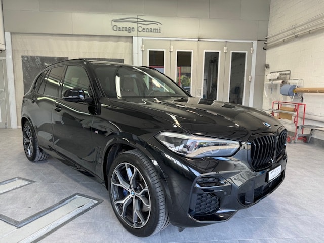 BMW X5 xDrive 48V 40i M Sport Steptronic