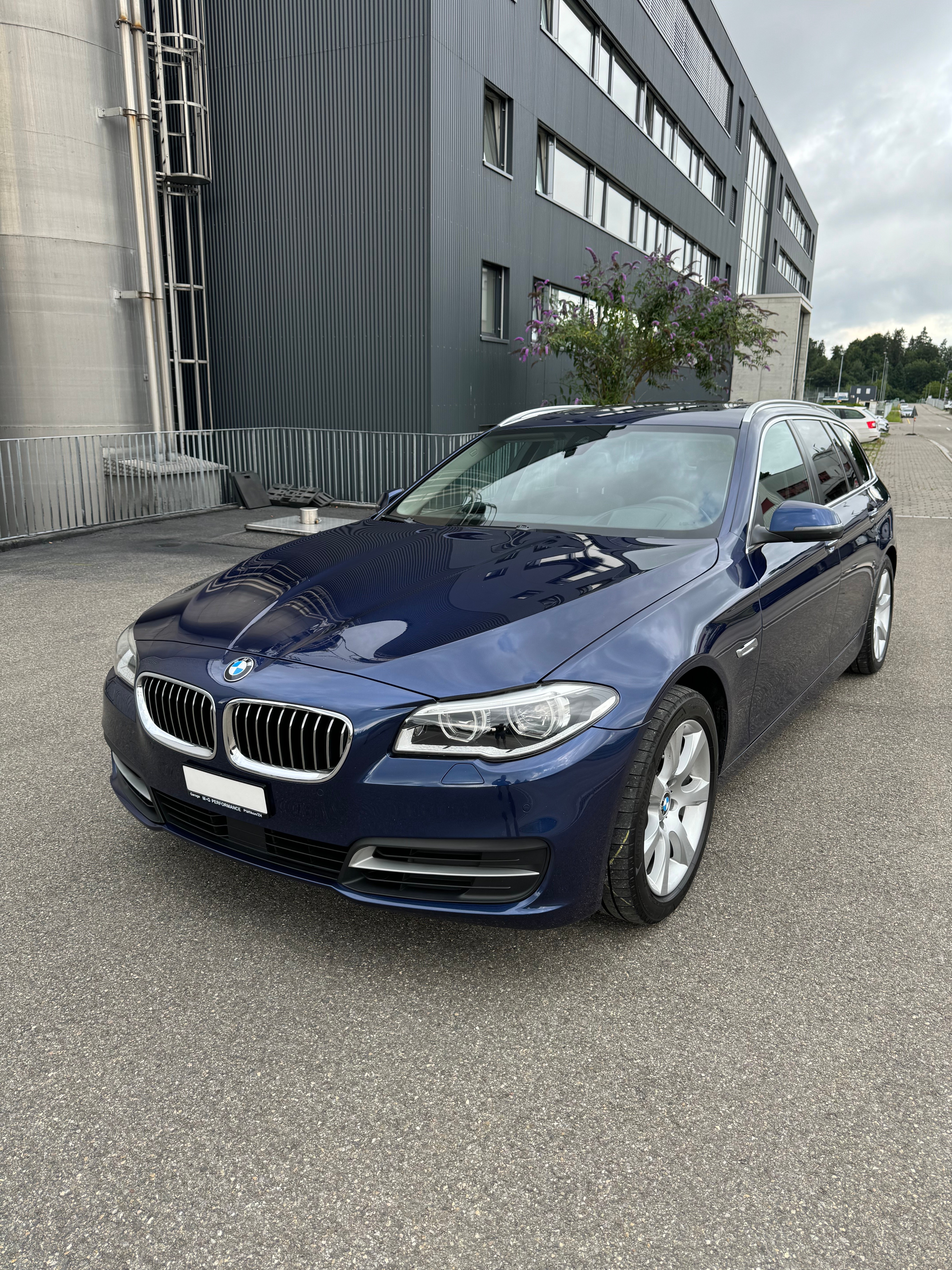 BMW 520d Touring xDrive Steptronic