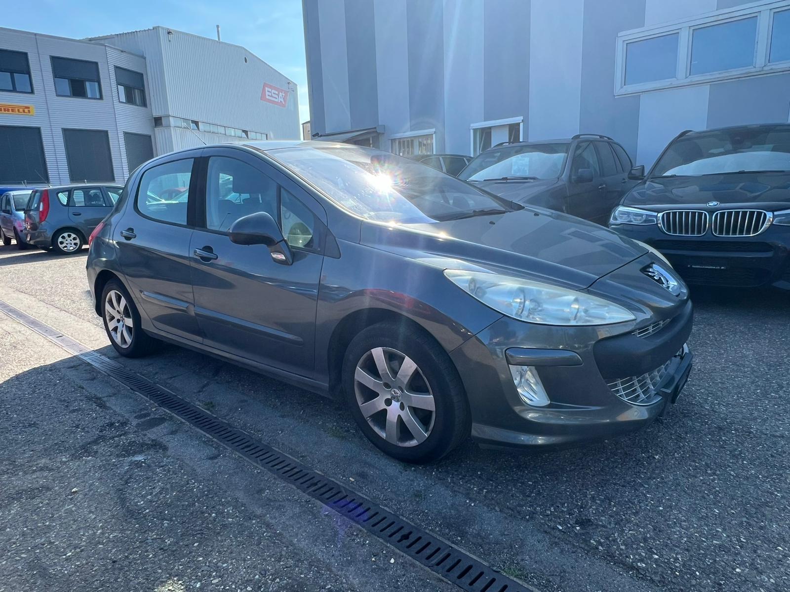 PEUGEOT 308 1.6 HDI Trendy