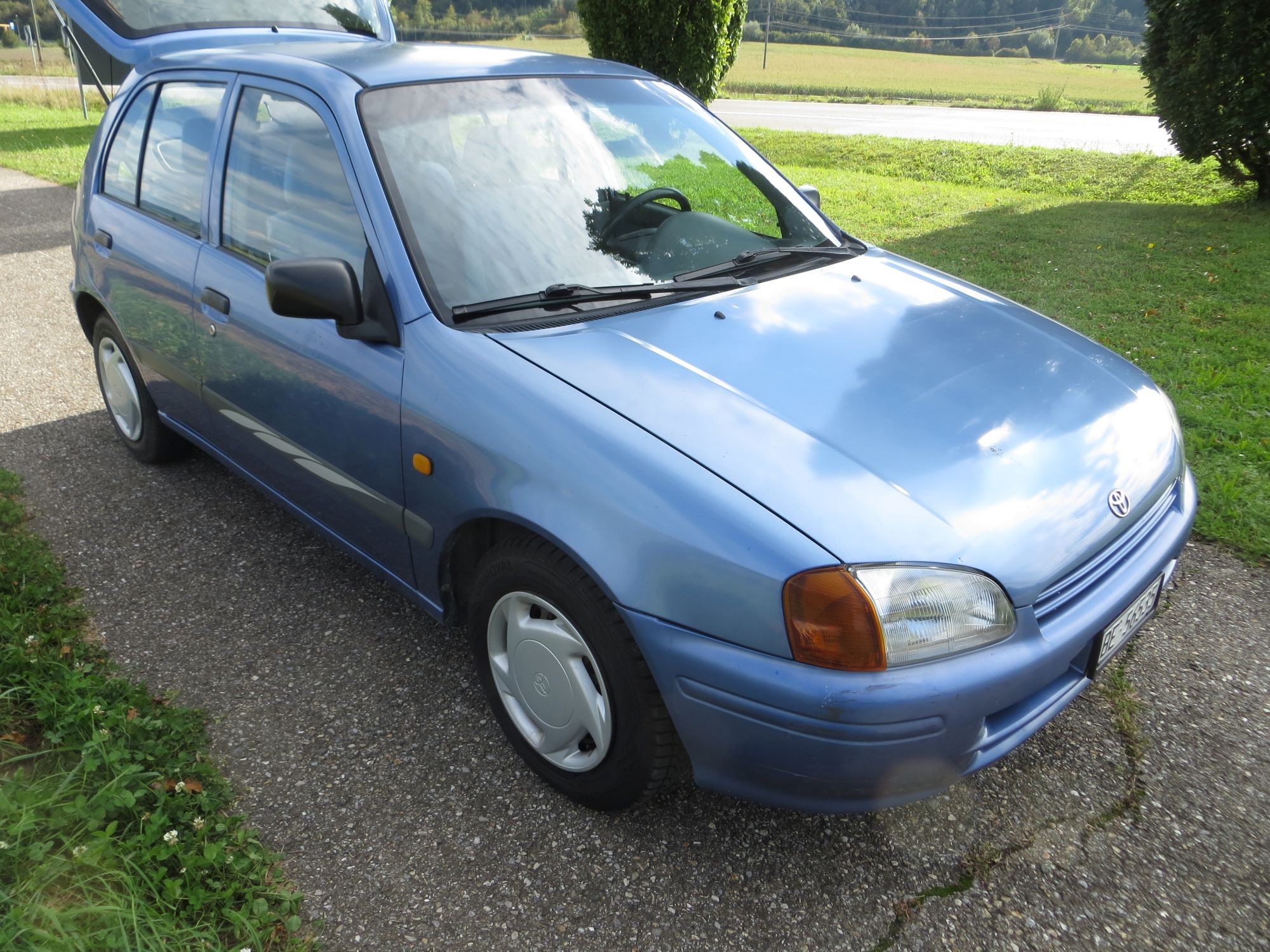 TOYOTA Starlet 1.3