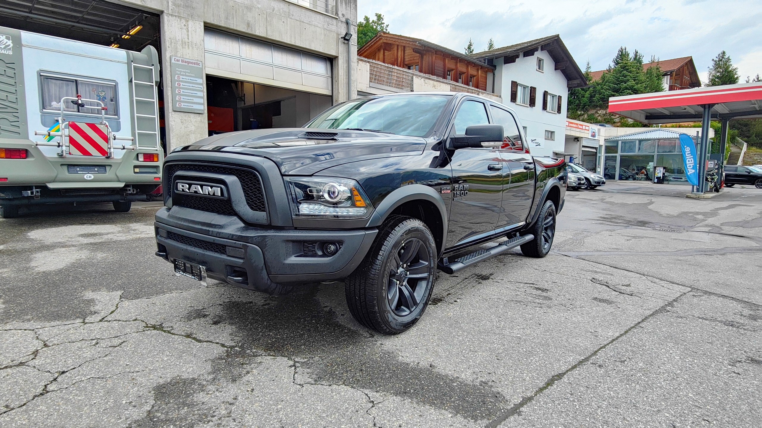 DODGE Ram 1500 Classic Warlock V8 Crew Cab