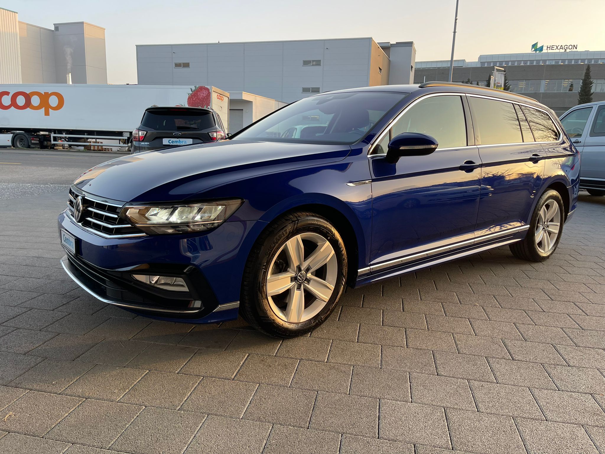 VW Passat 2.0 TDI R-Line Business 4Motion DSG