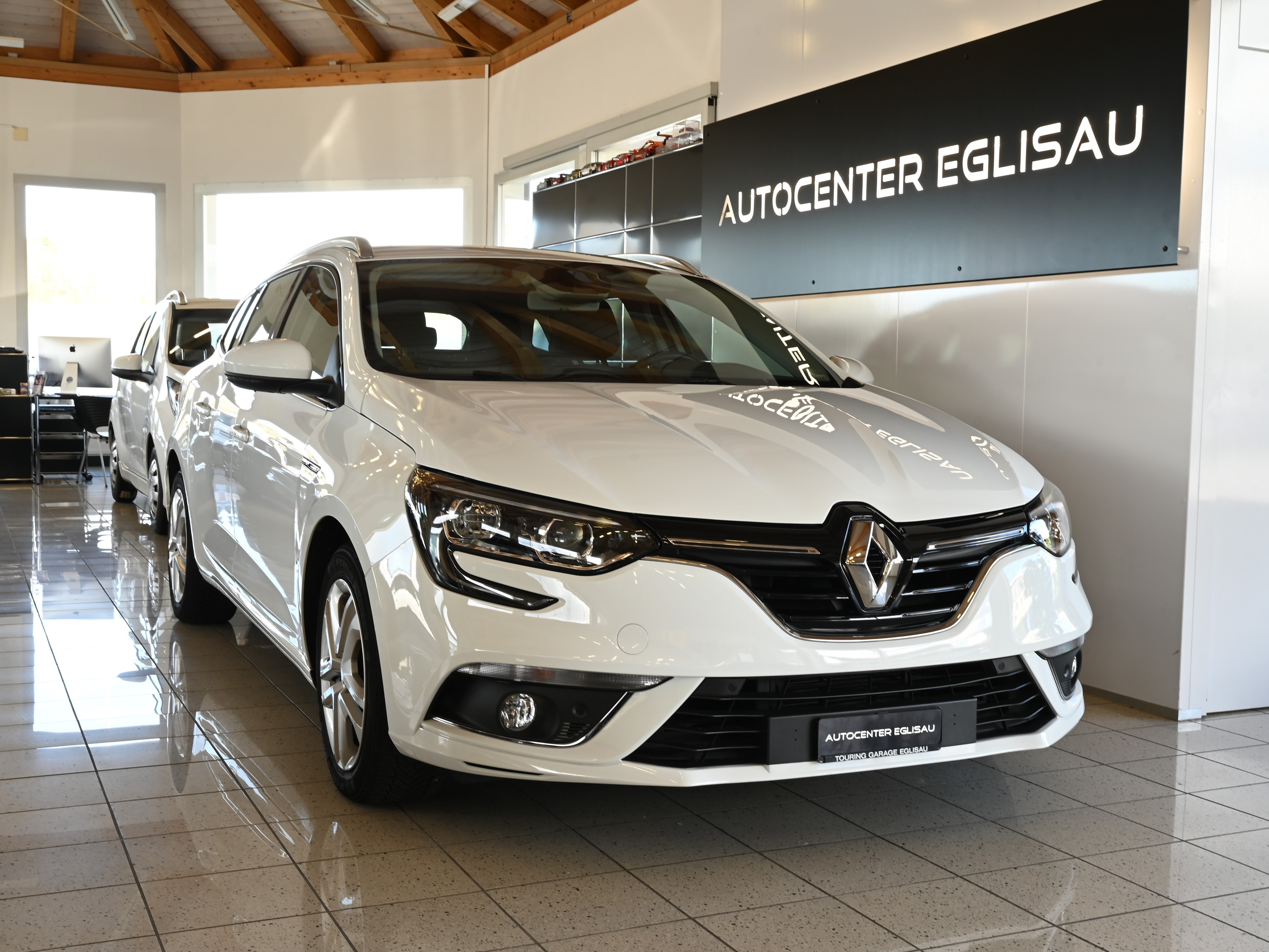 RENAULT Mégane Grandtour 1.5 dCi Zen EDC 110