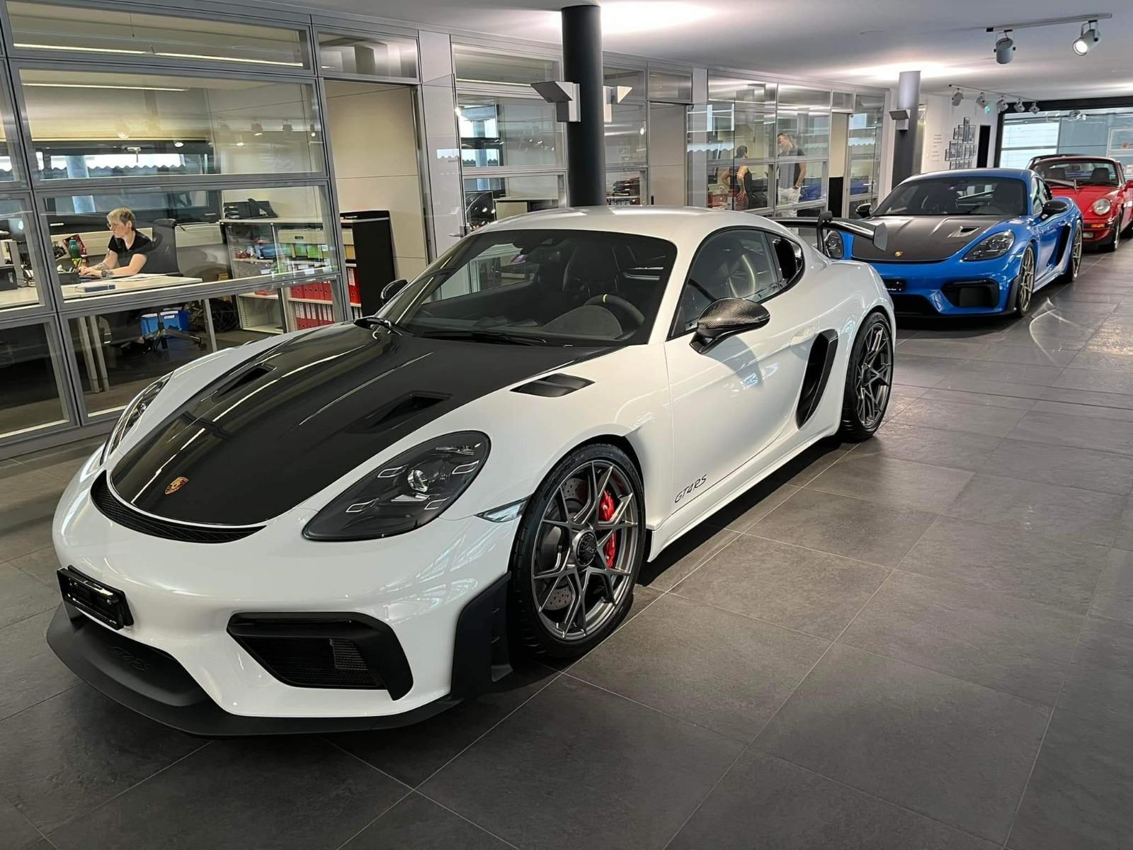 PORSCHE 718 Cayman GT4 RS PDK PACK WEISSACH