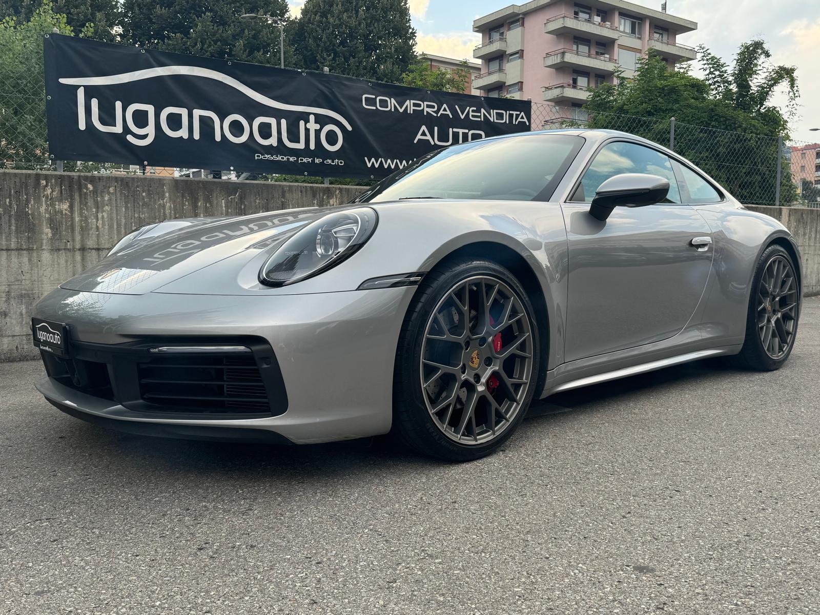 PORSCHE 911 Carrera 4S PDK