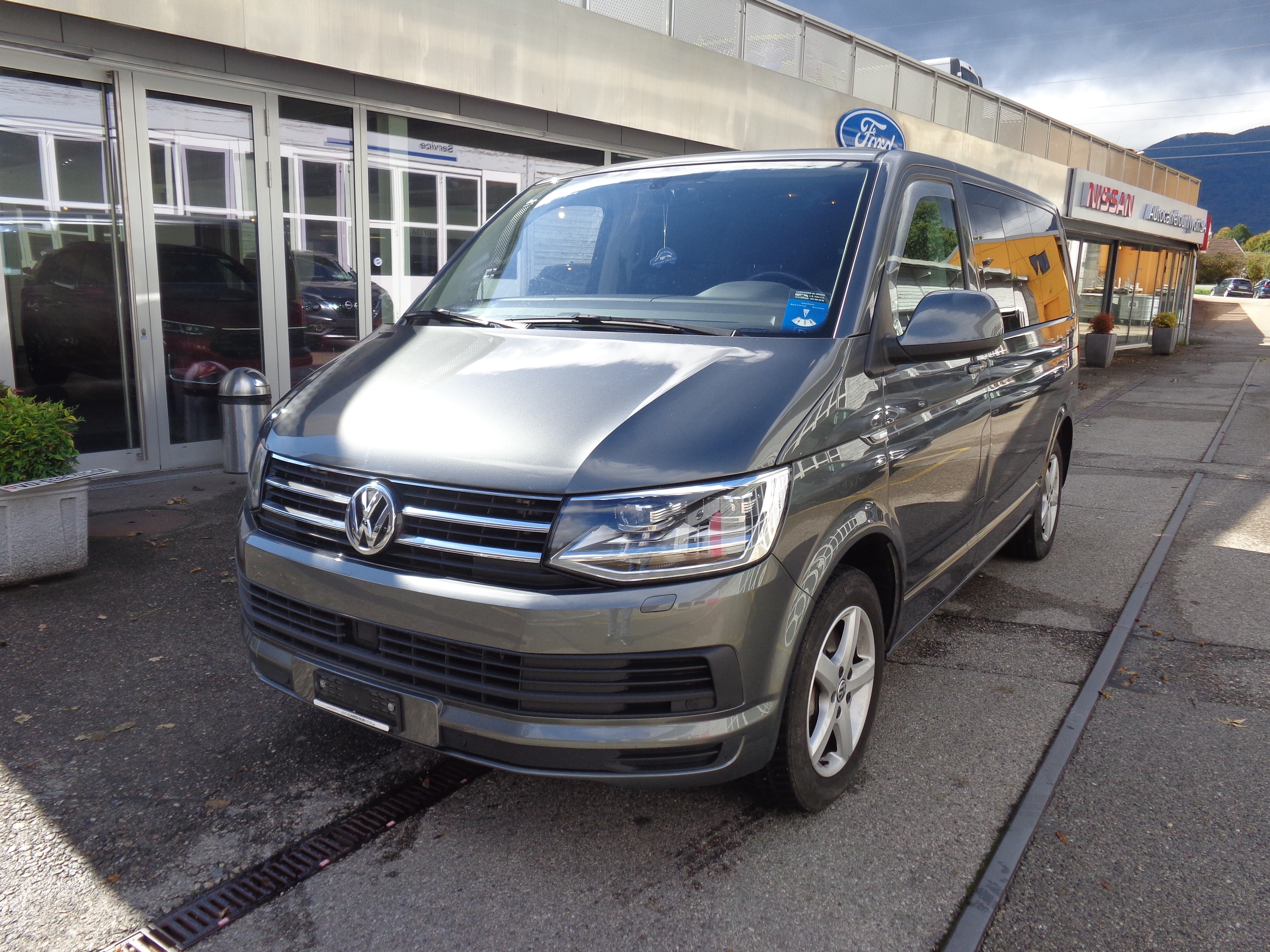 VW T6 Multivan 2.0 Bi-TDI Comfortline Ed. 30 4Mot DSG