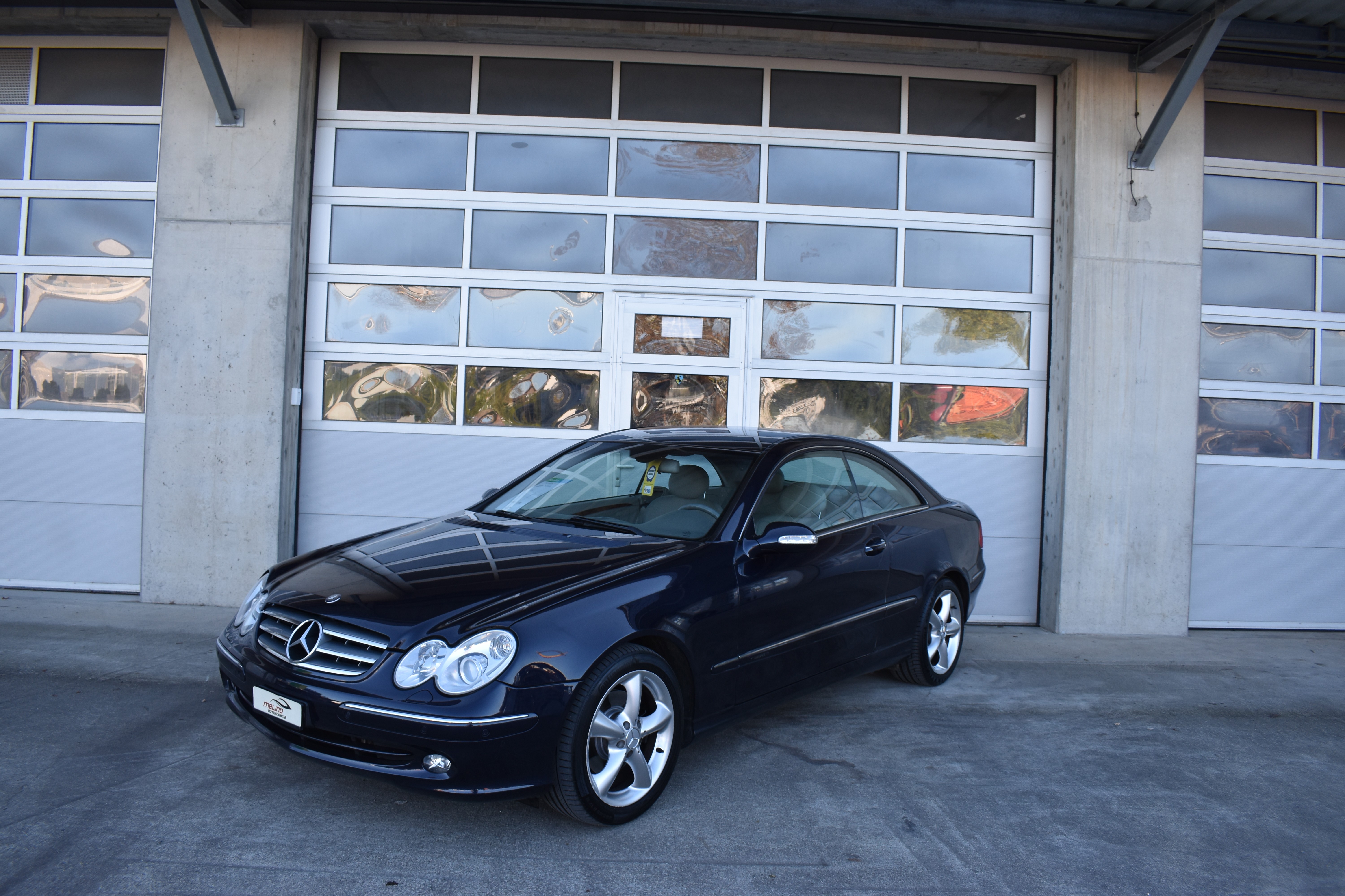 MERCEDES-BENZ CLK 320 Elégance Automatic