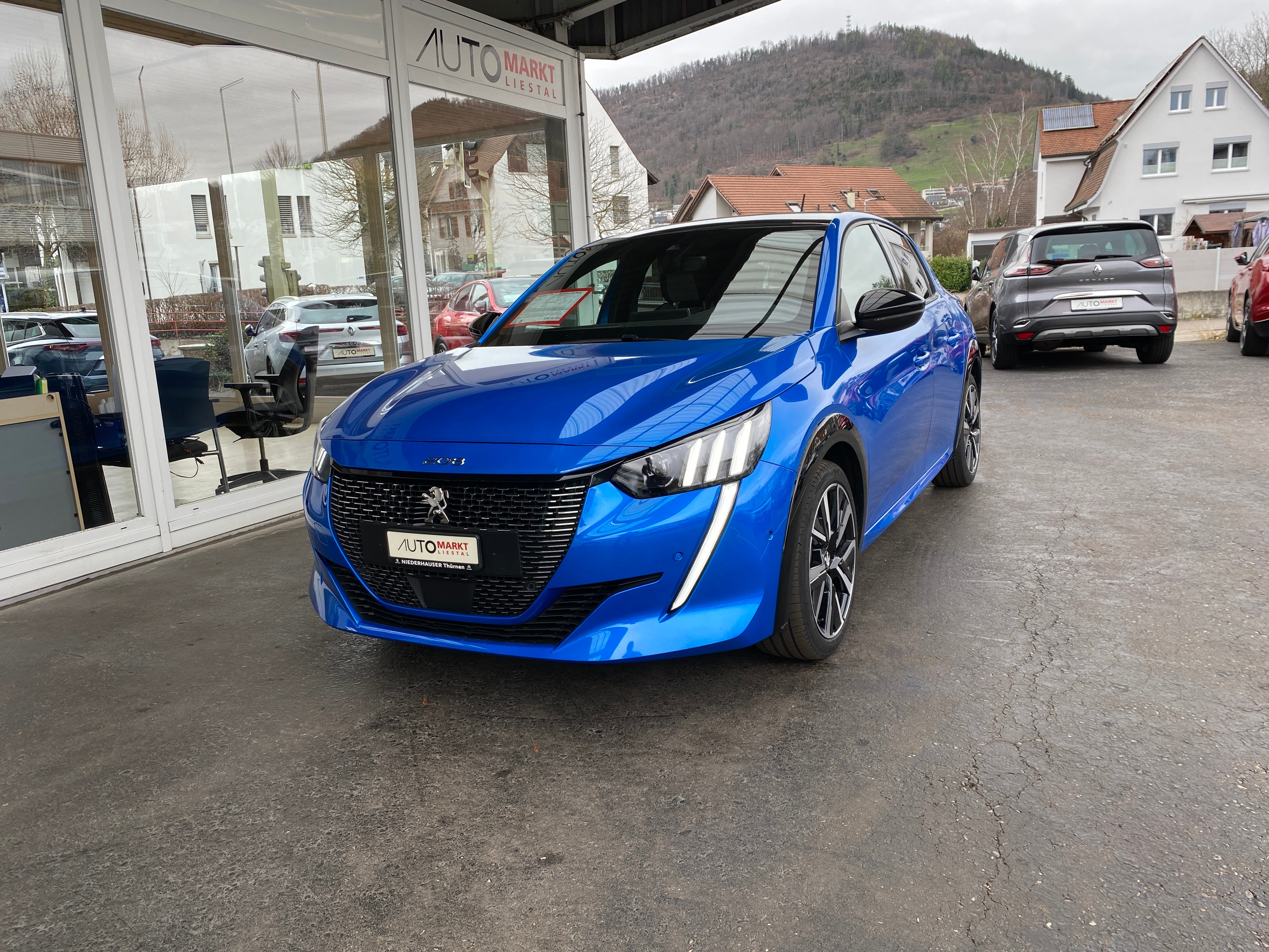 PEUGEOT 208 1.2 PureTech GT Pack EAT8