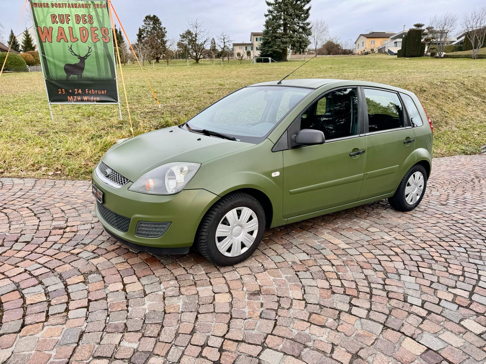 FORD Fiesta 1.6 16V Ghia