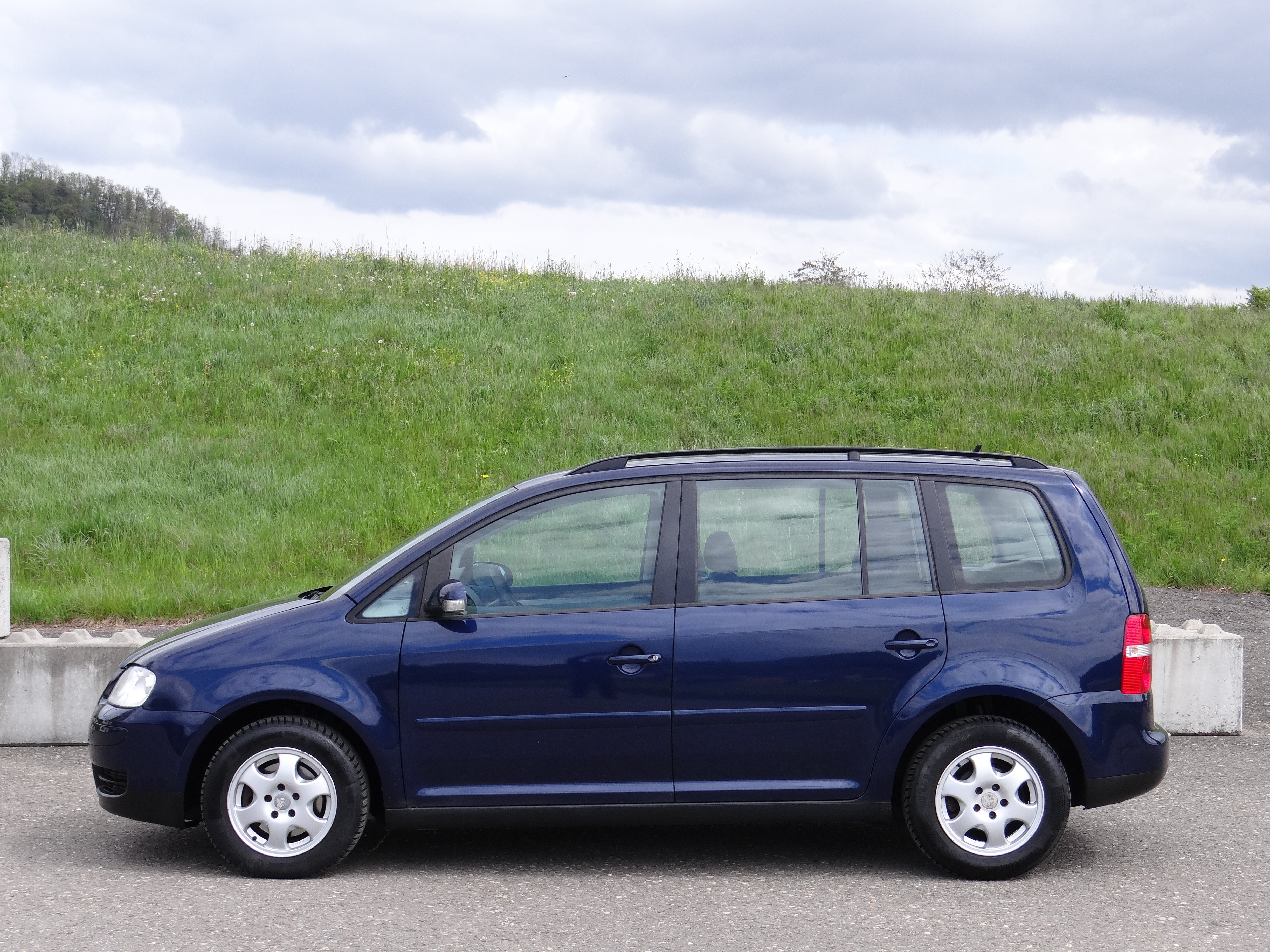 VW Touran 2.0 FSI Trendline