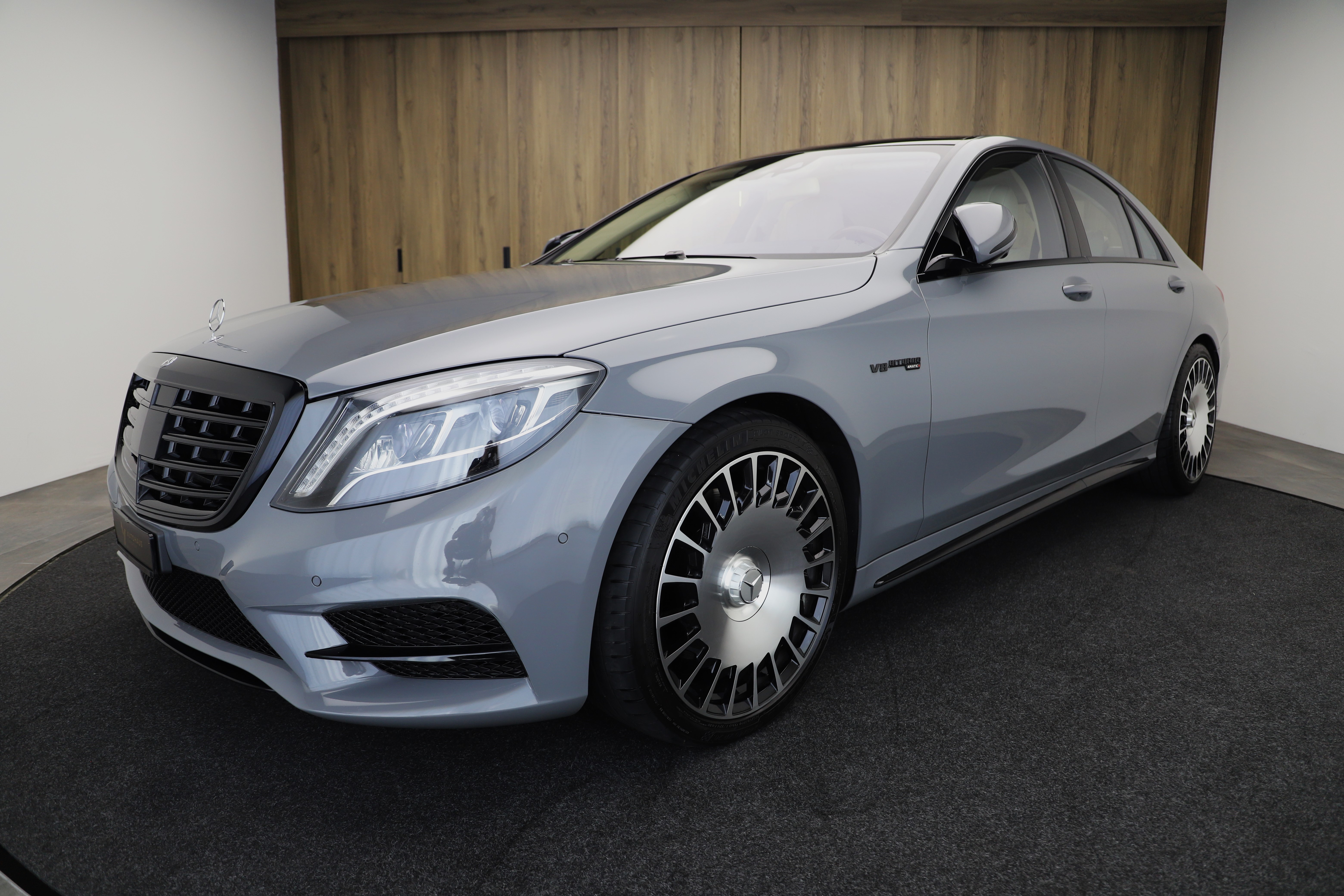 MERCEDES-BENZ S 500 4Matic 7G-Tronic AMG Line