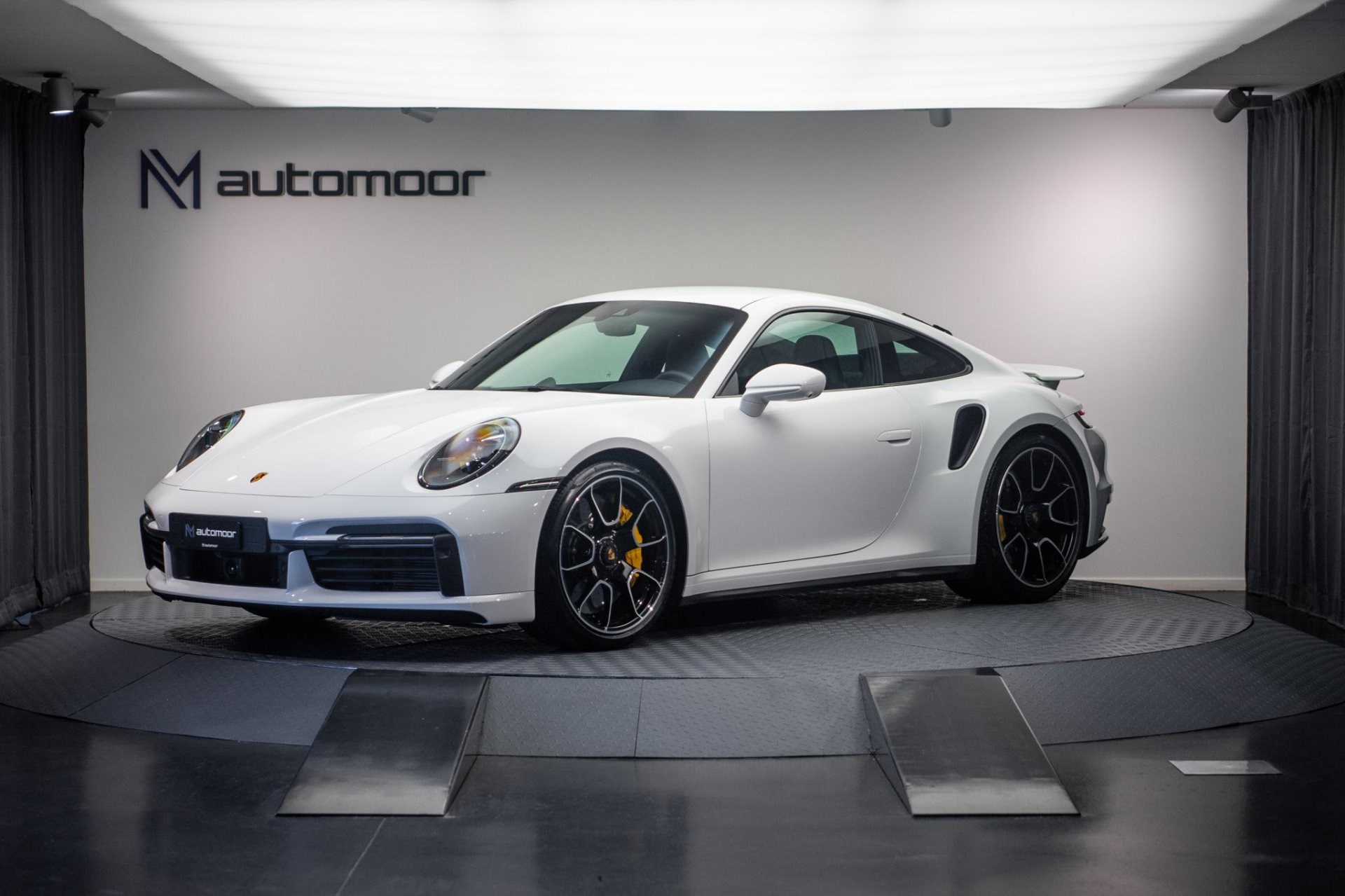 PORSCHE 911 Turbo S *Liftsystem* *PASM* *Matrix LED*