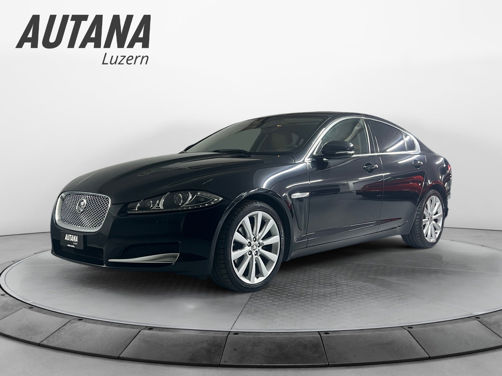 JAGUAR XF 2.2d