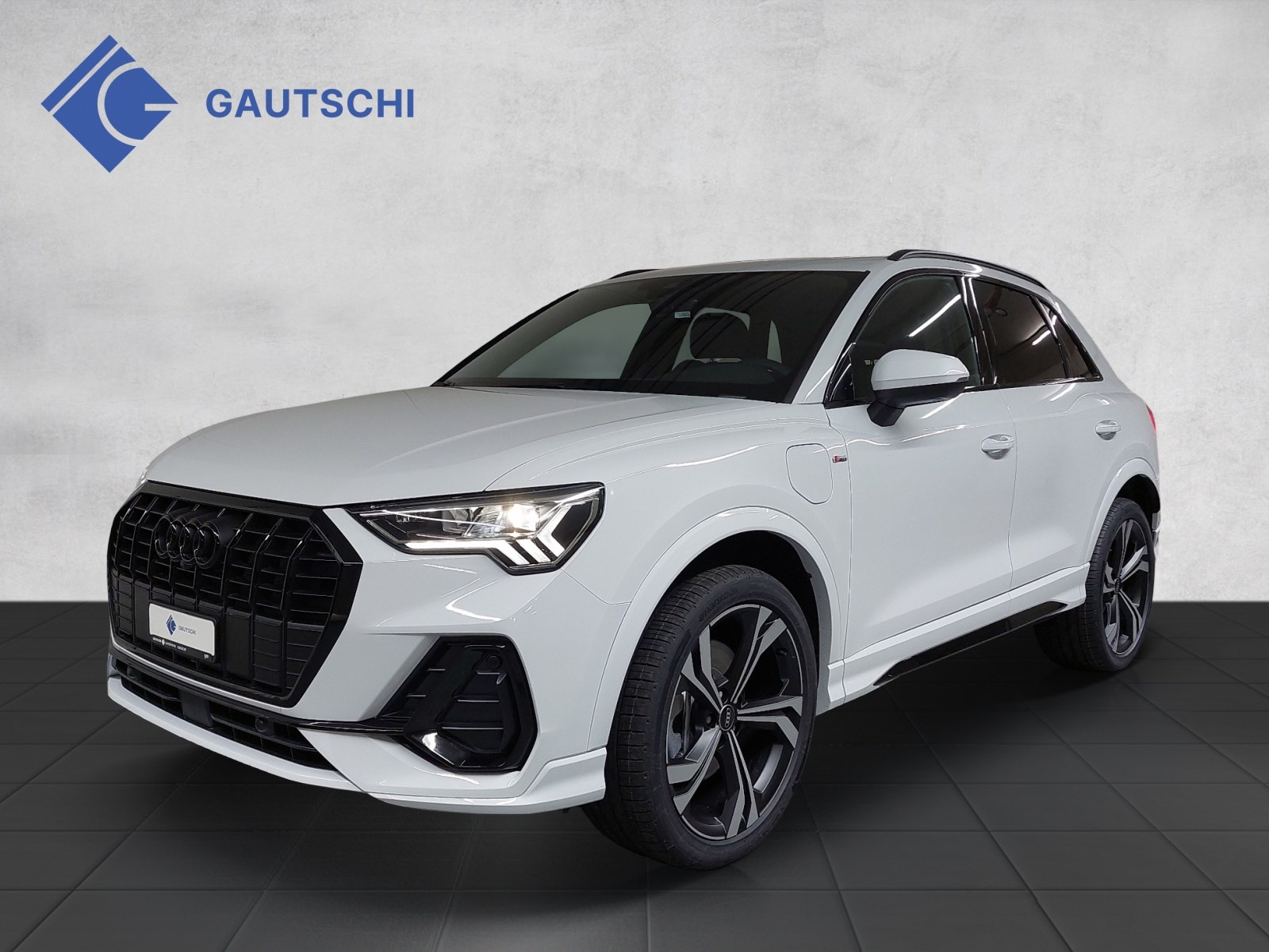 AUDI Q3 45 TFSI e S line S-tronic