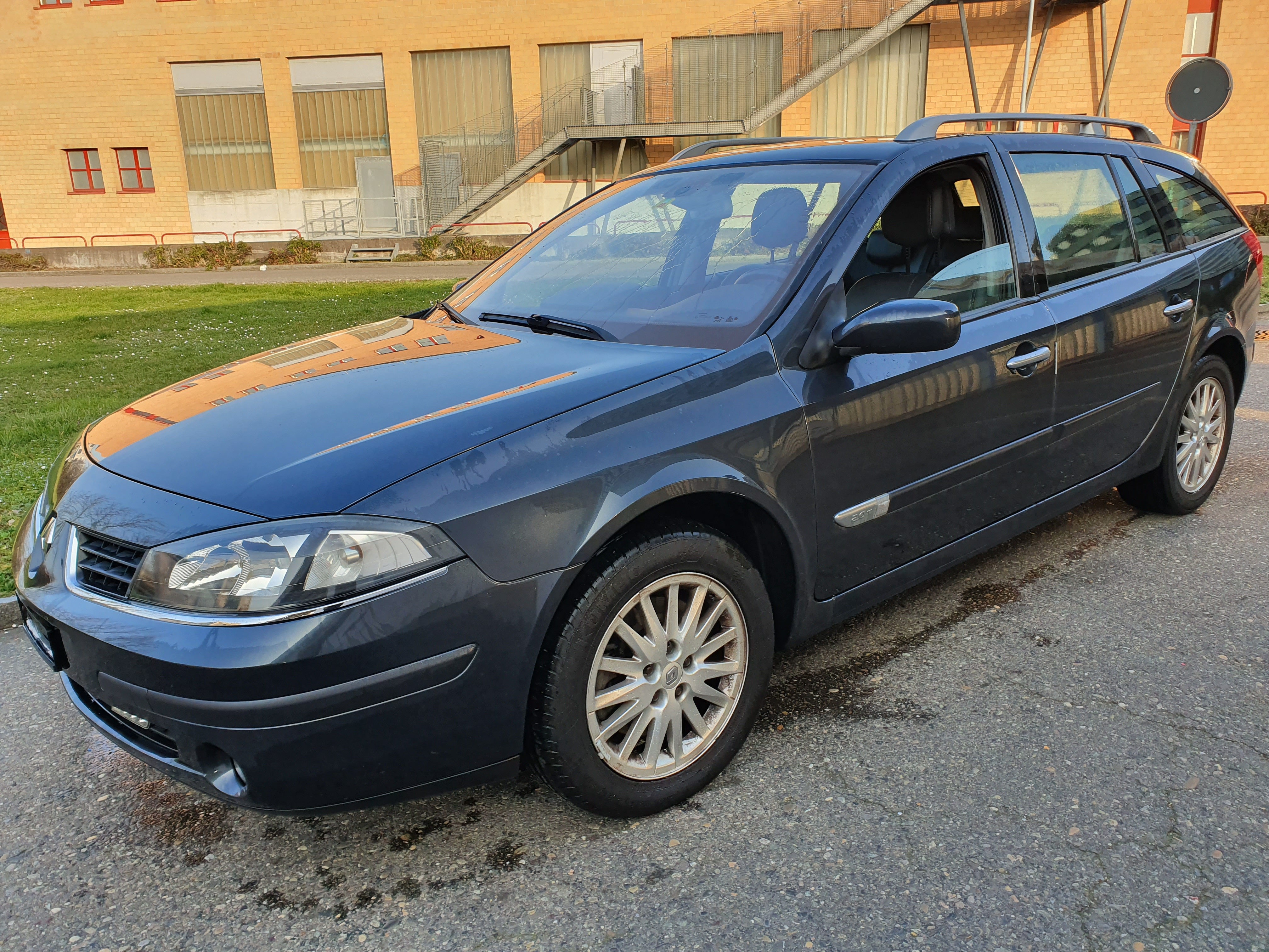 RENAULT LAGUNA