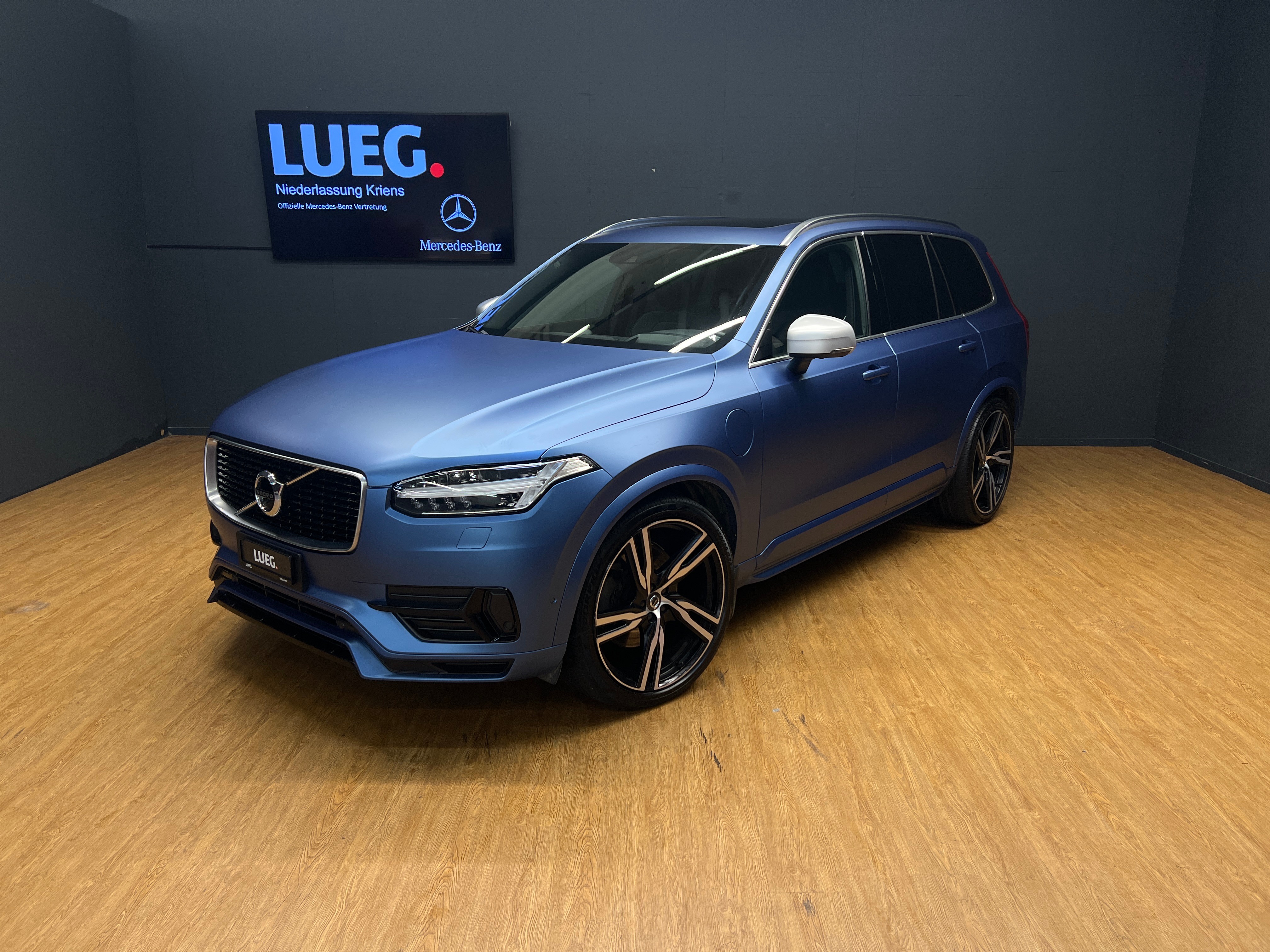 VOLVO XC90 T8 AWD R-Design - 7 Plätze