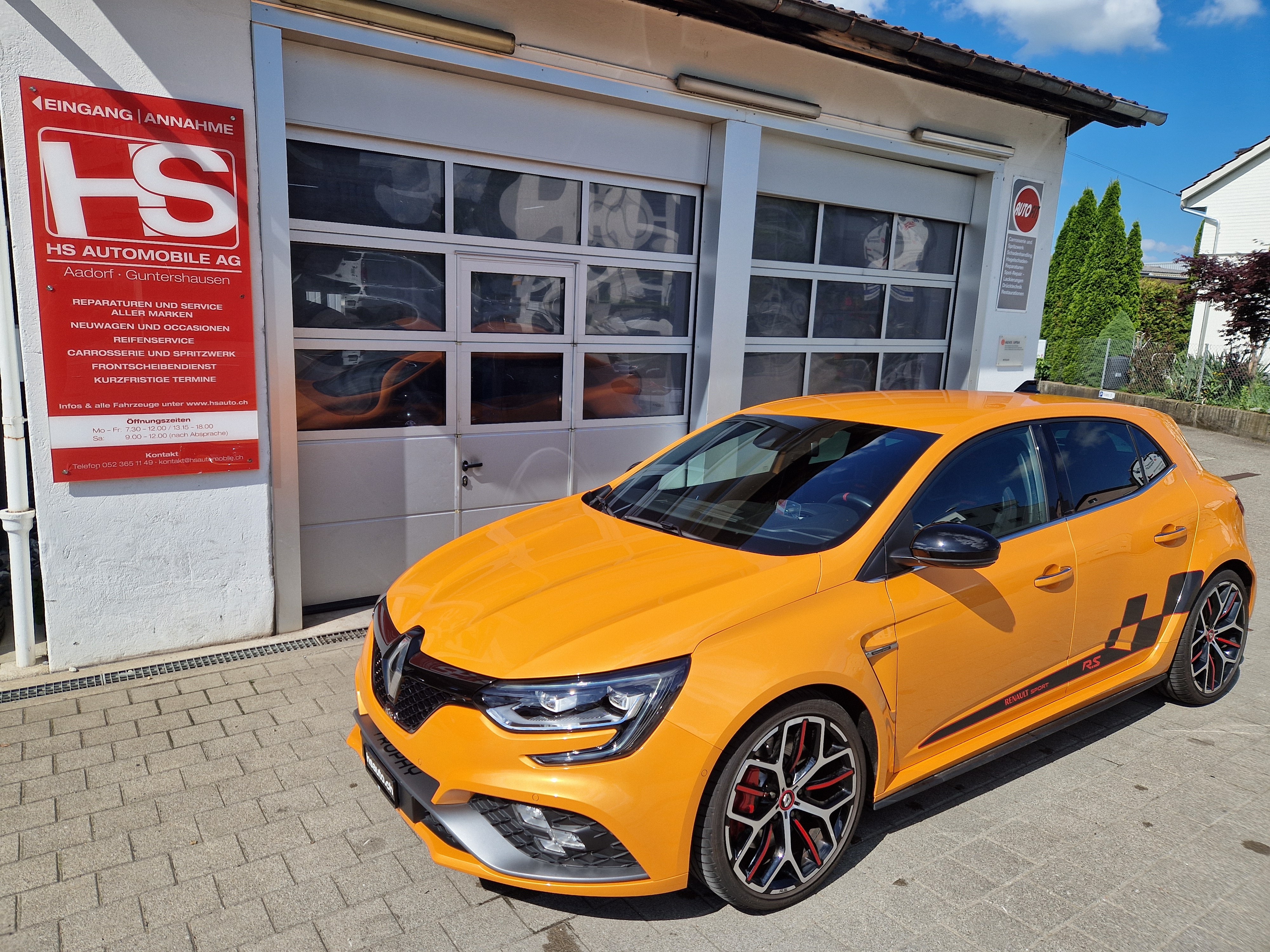 RENAULT Mégane Trophy 300