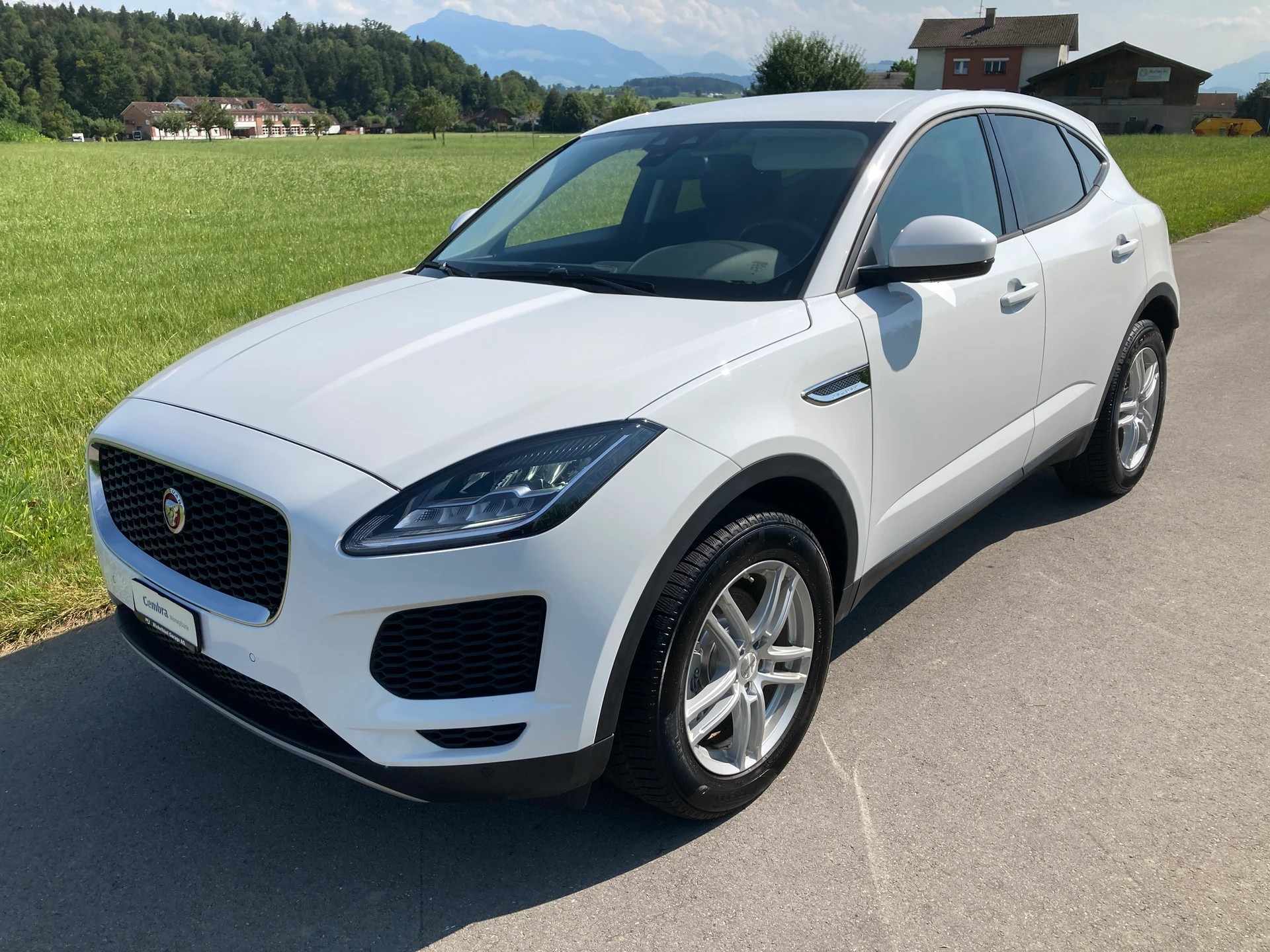 JAGUAR E-Pace 2.0d D150 AWD Automatik