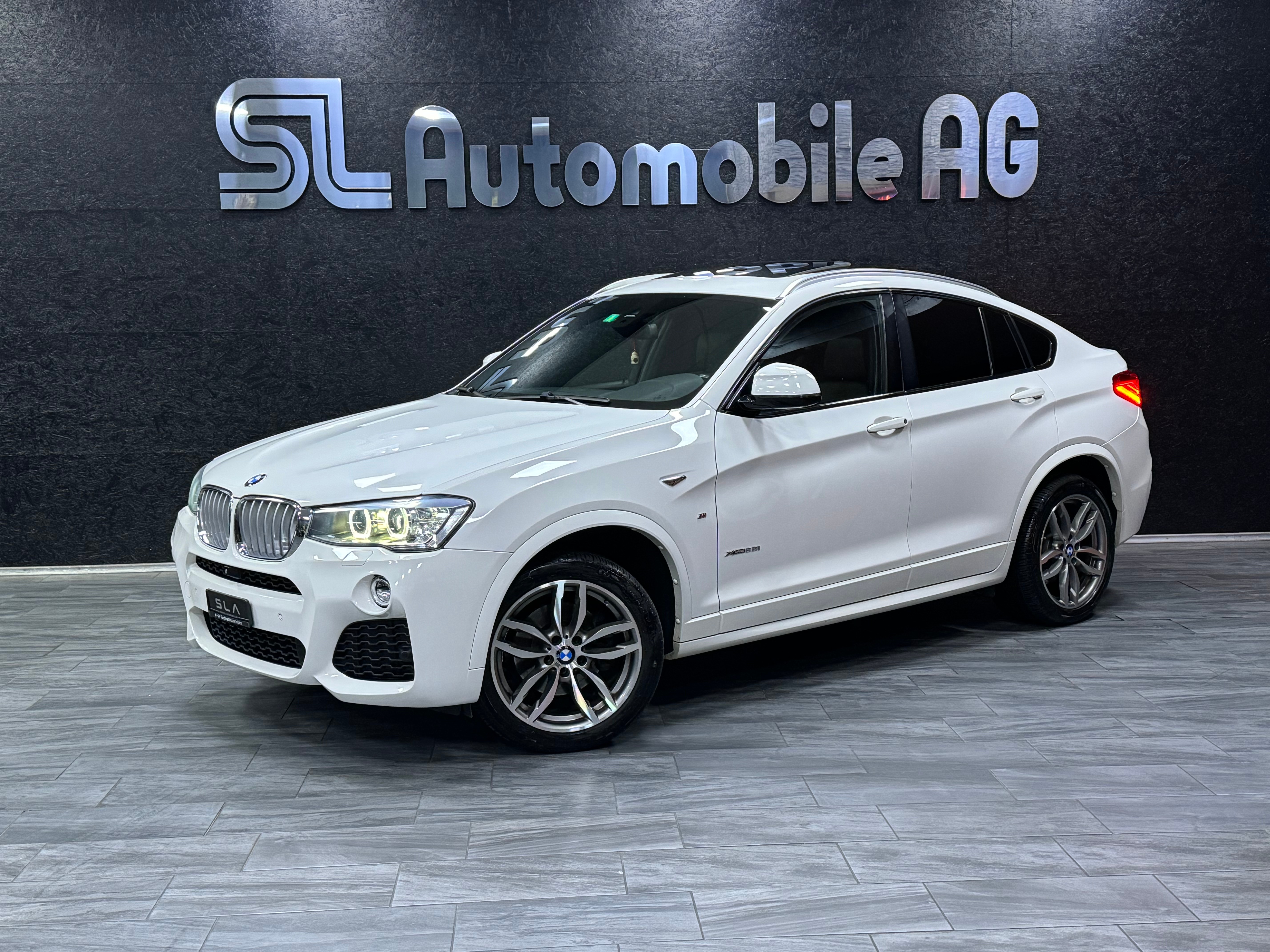 BMW X4 xDrive 28i Steptronic M Paket