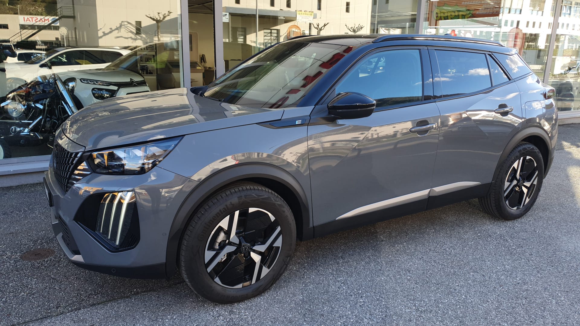 PEUGEOT 2008 156 e GT