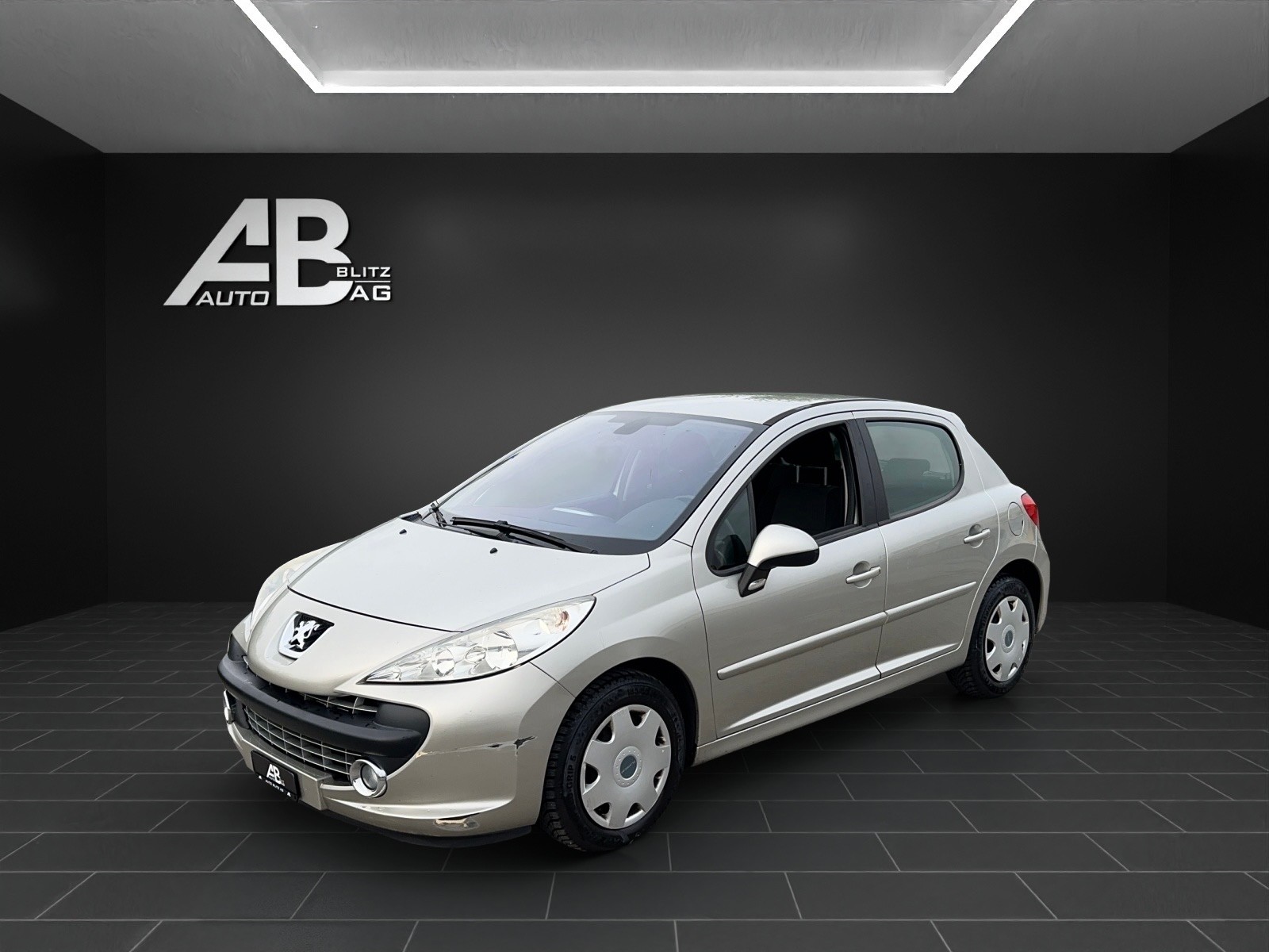 PEUGEOT 207 1.6 16V XT Premium Automatic