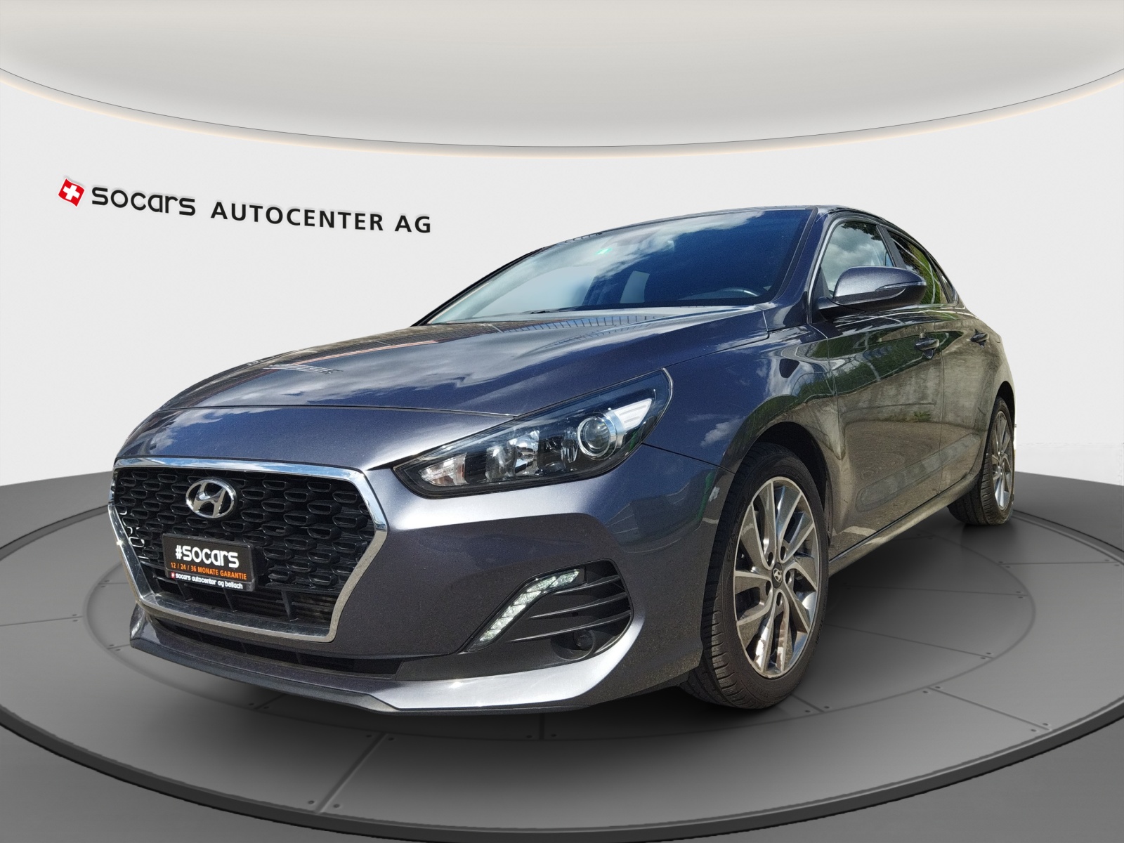 HYUNDAI i30 Fastback 1.4 T-GDi N-LineDCT // Bremsscheiben + Bremsbeläge vorne NEU // 8-fach bereift