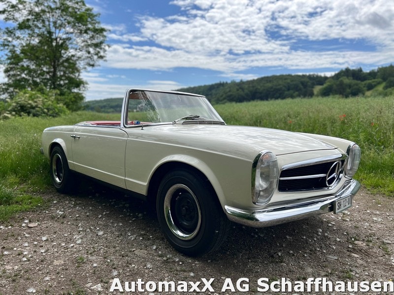 MERCEDES-BENZ SL 230 Pagode