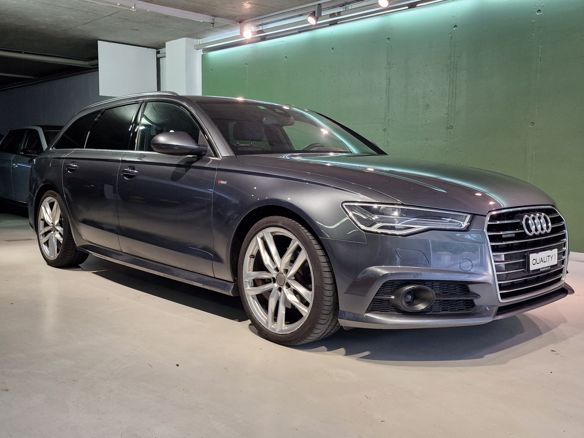 AUDI A6 Avant 2.0 TDI quattro S-tronic