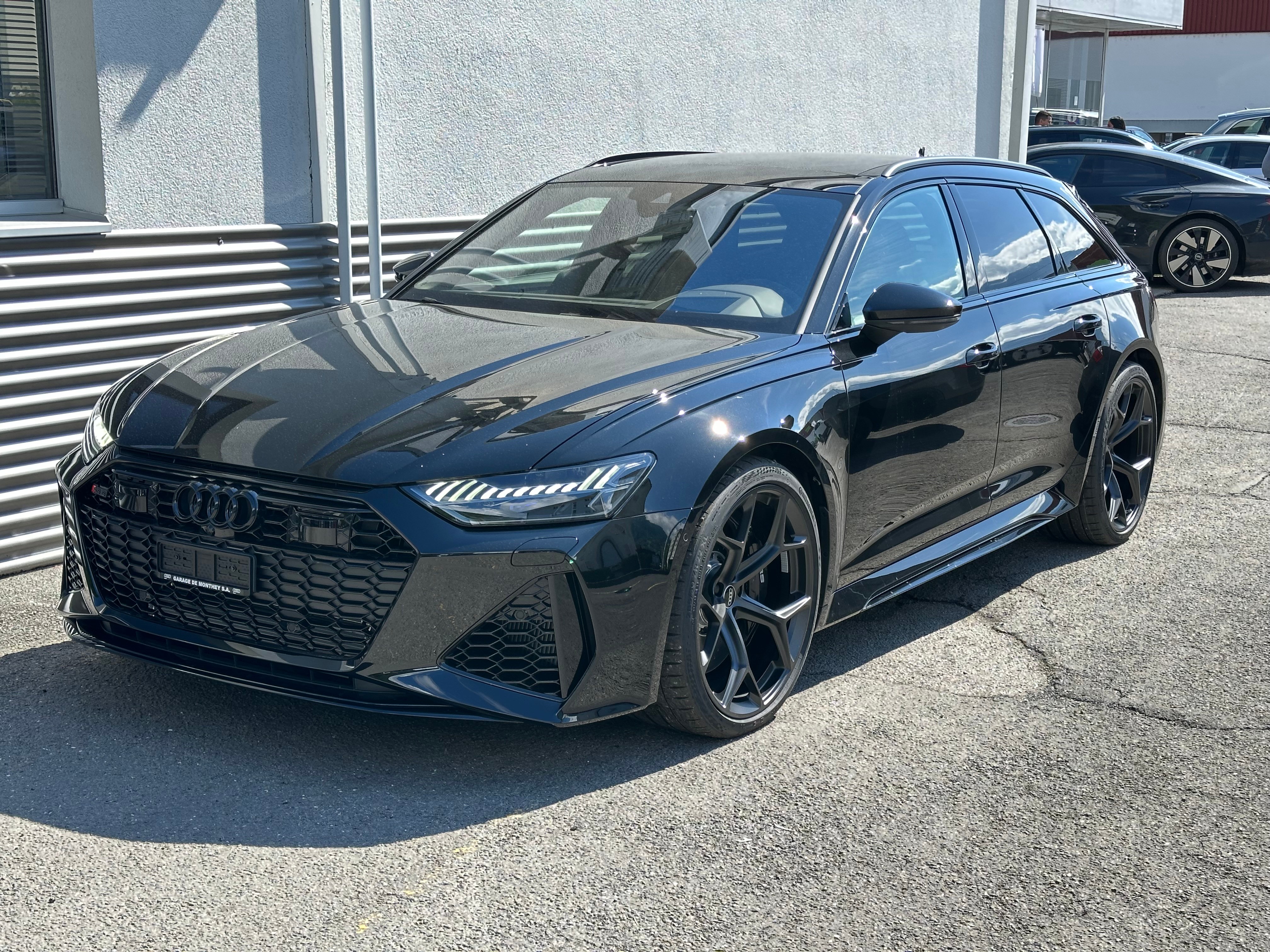 AUDI RS6 Avant 4.0 TFSI V8 Performance quattro