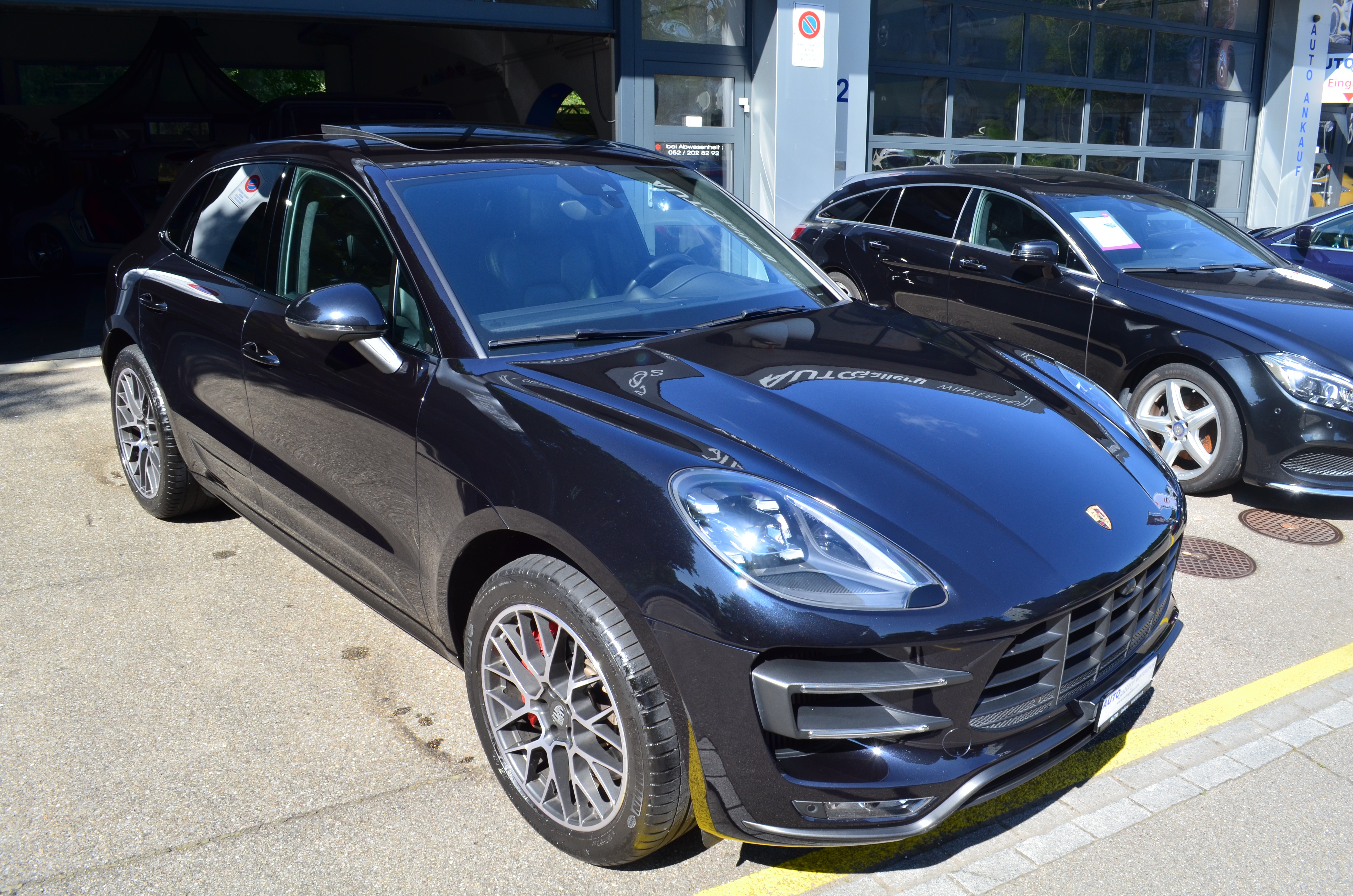 PORSCHE Macan Turbo Performance PDK