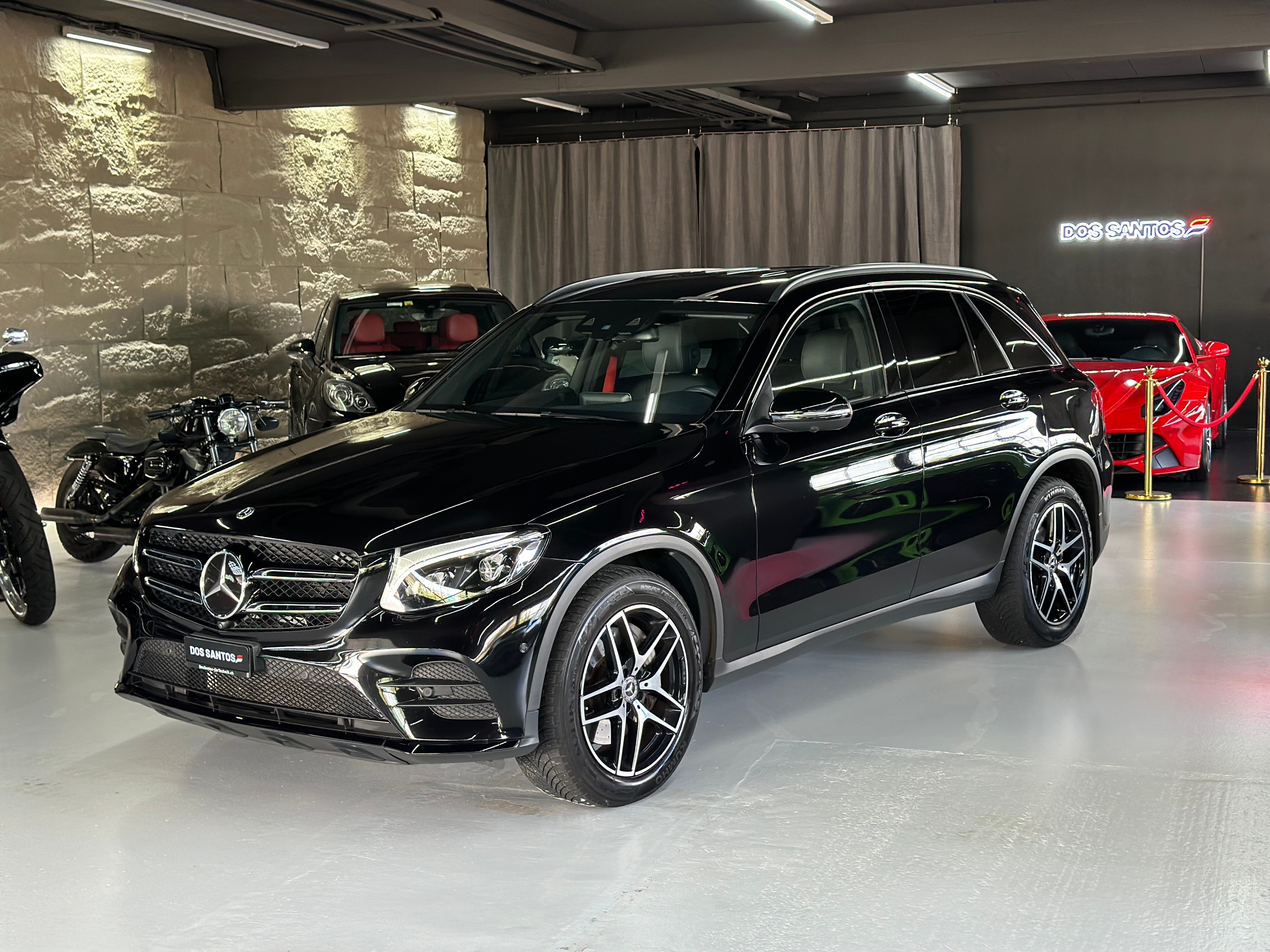 MERCEDES-BENZ GLC 250 AMG Line 4Matic 9G-Tronic