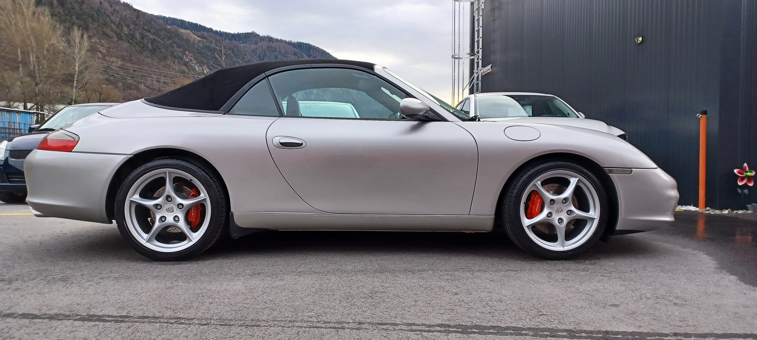 PORSCHE 911 Carrera Cabrio