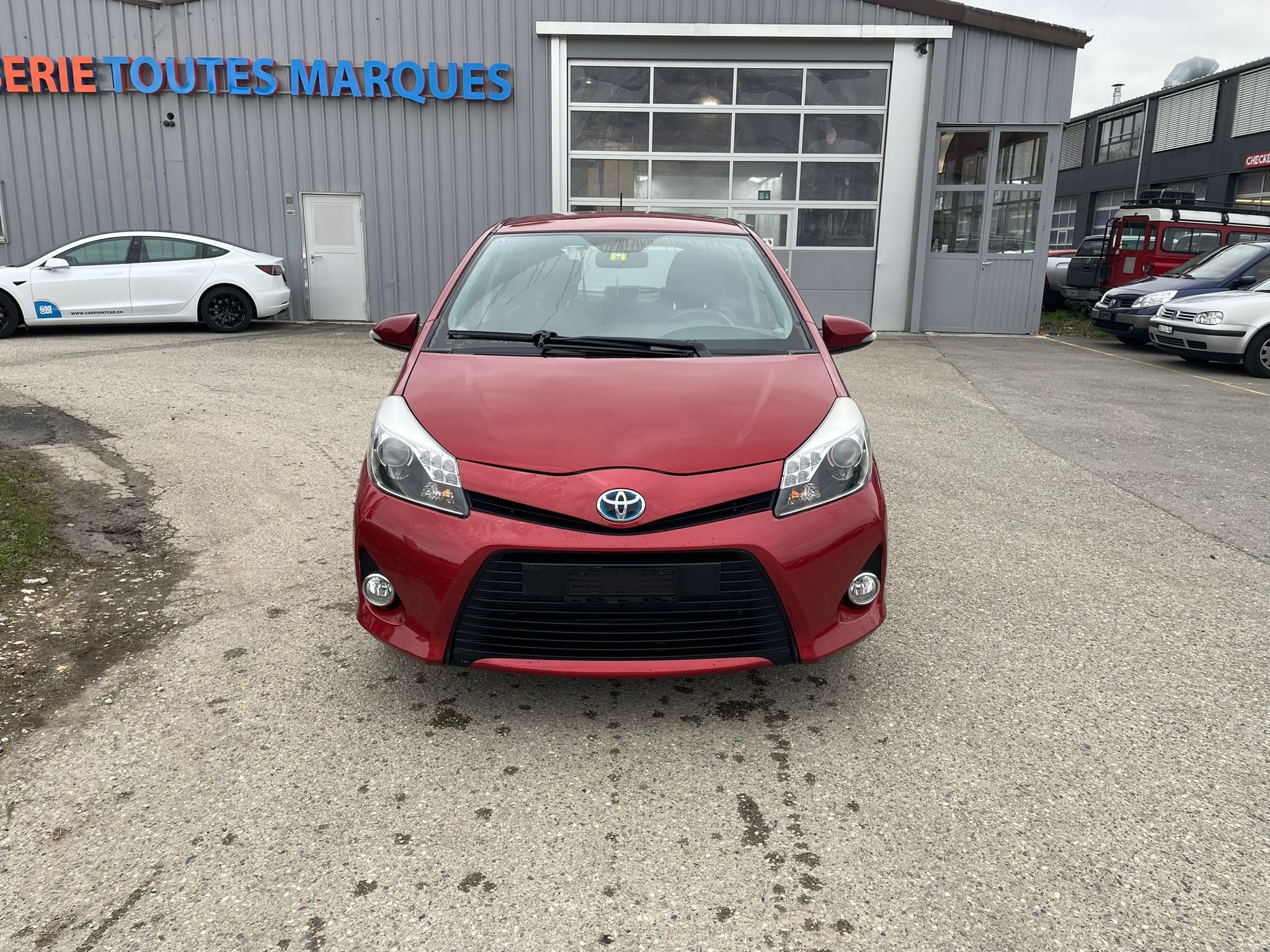 TOYOTA Yaris 1.5 VVT-i Hybrid Sol Premium CVT