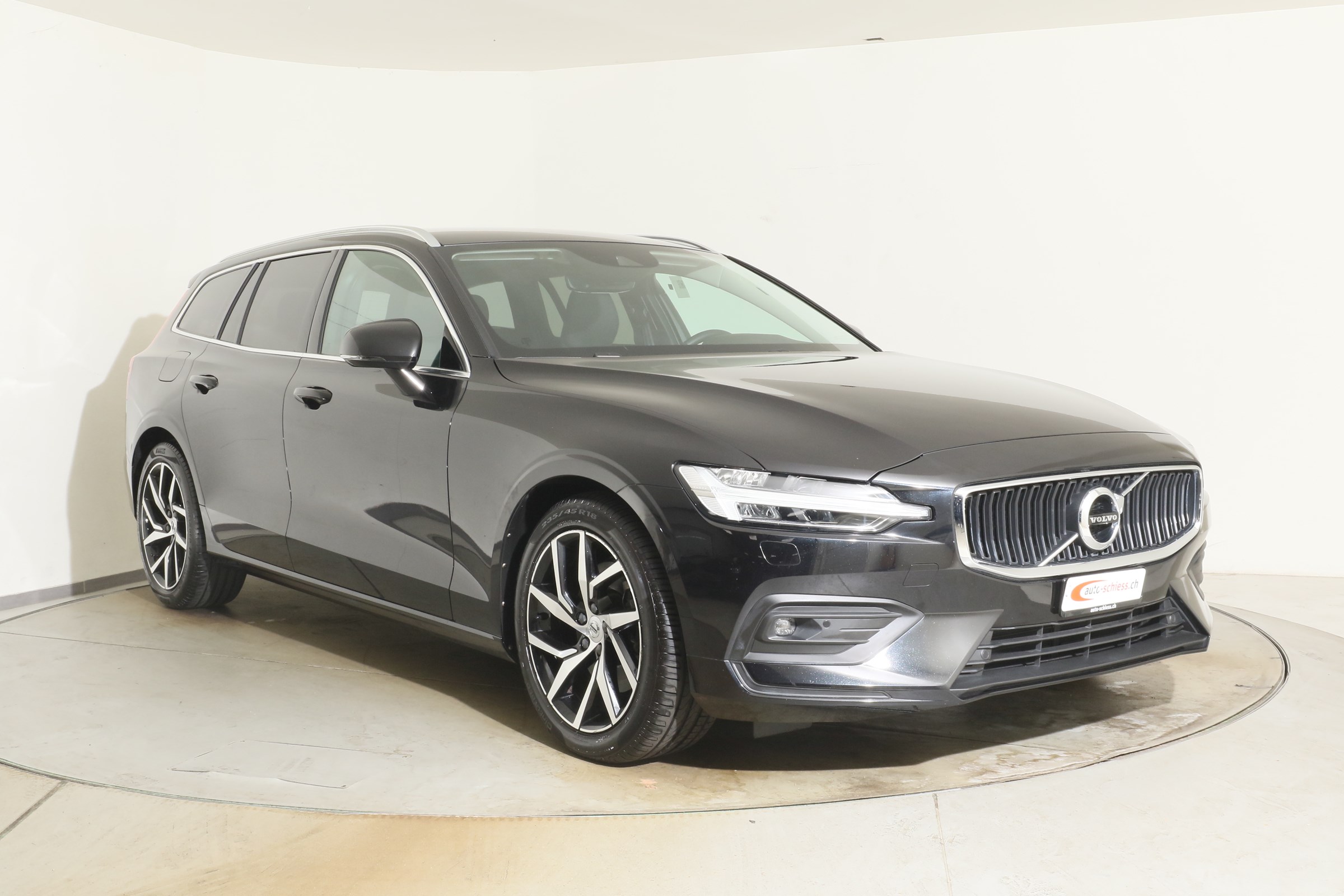 VOLVO V60 D4 AWD Momentum Geartronic