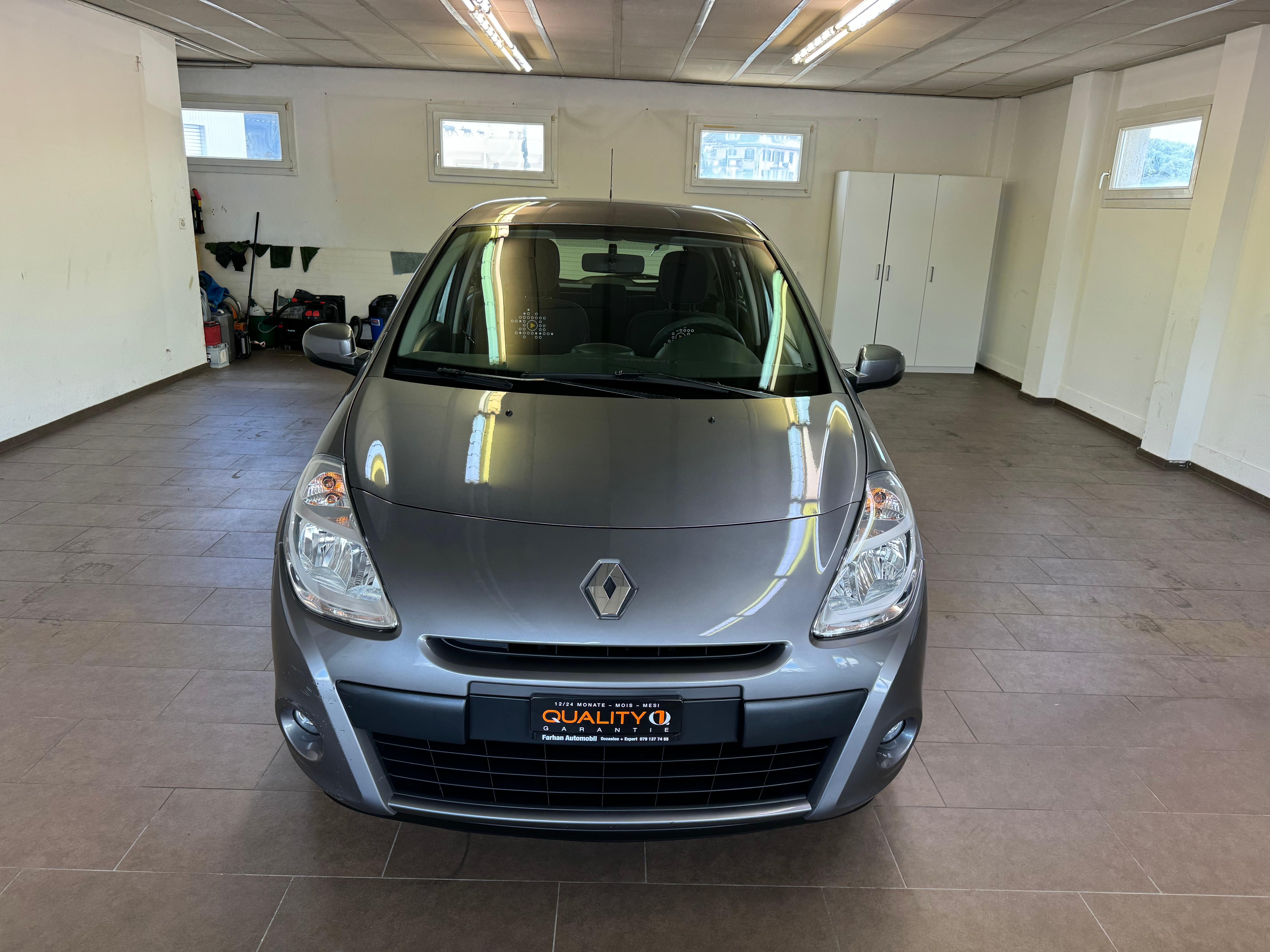 RENAULT Clio 1.2 16V Yahoo