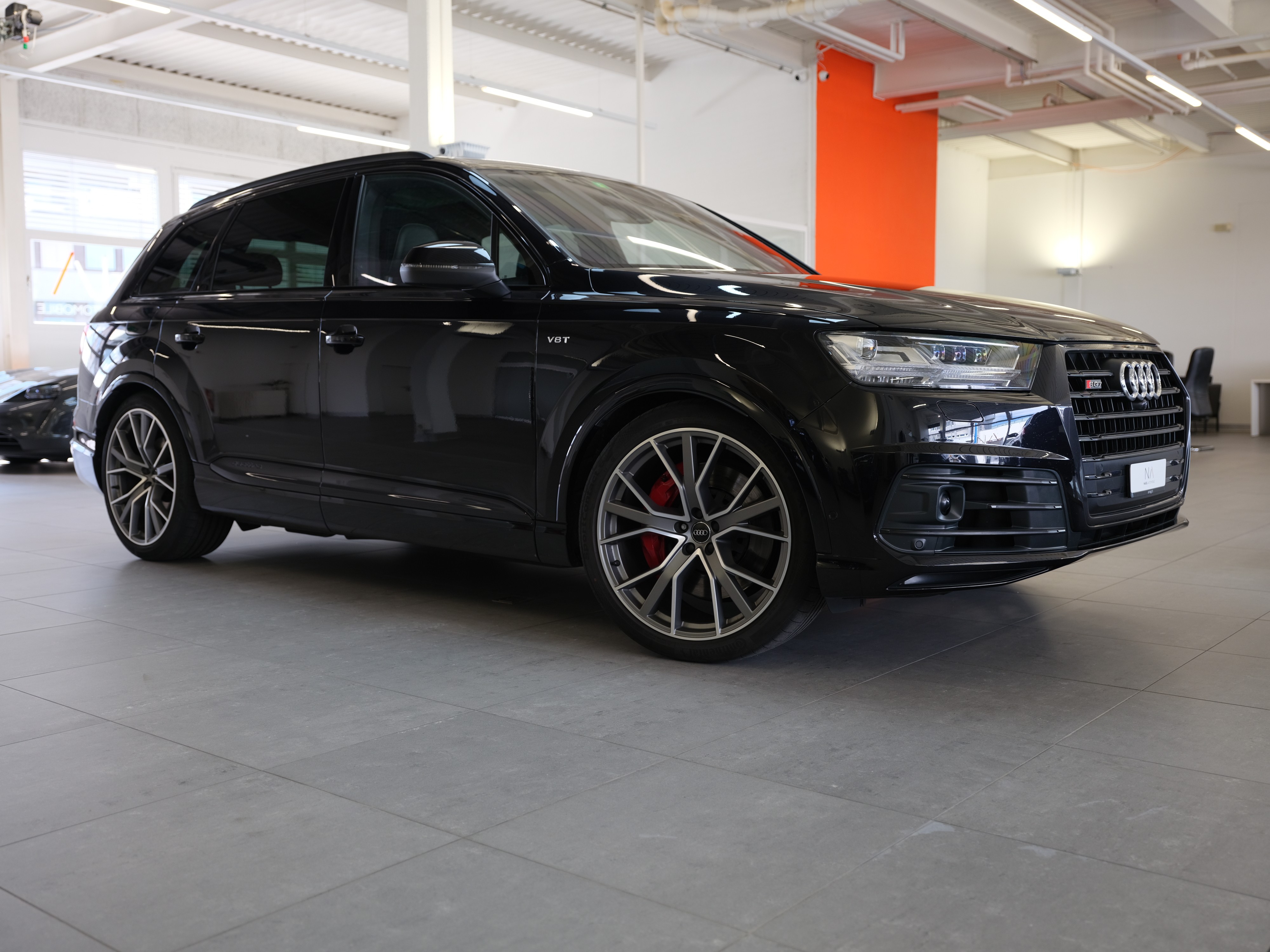 AUDI SQ7 4.0 TDI quattro tiptronic • 7-SITZPLÄTZER •