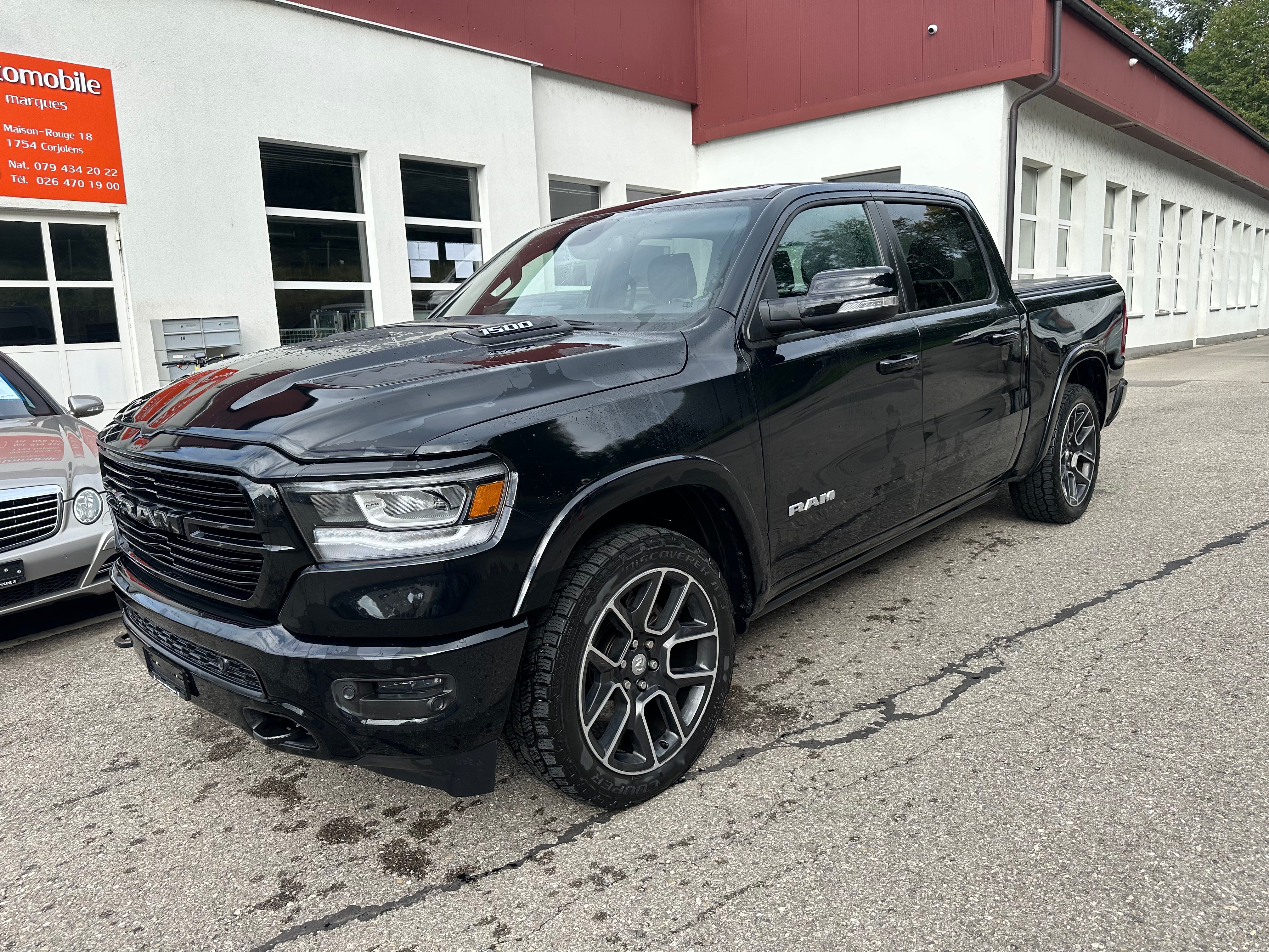 DODGE 1500 Crew Cab Laramie