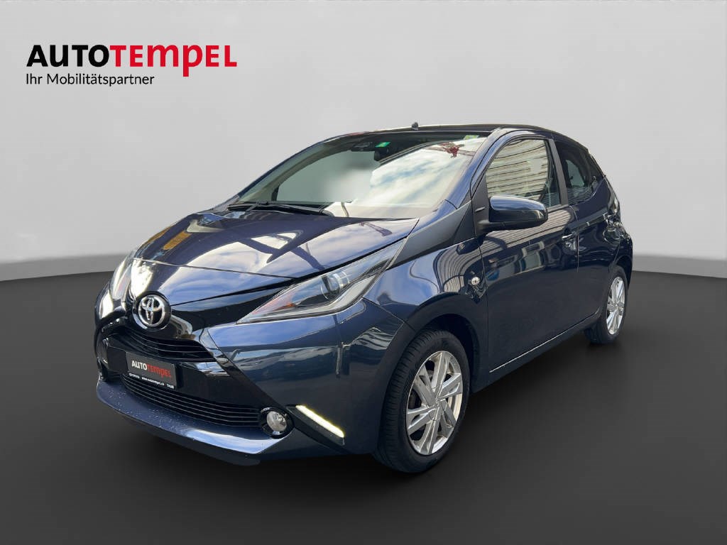 TOYOTA Aygo 1.0 VVT-i x-play