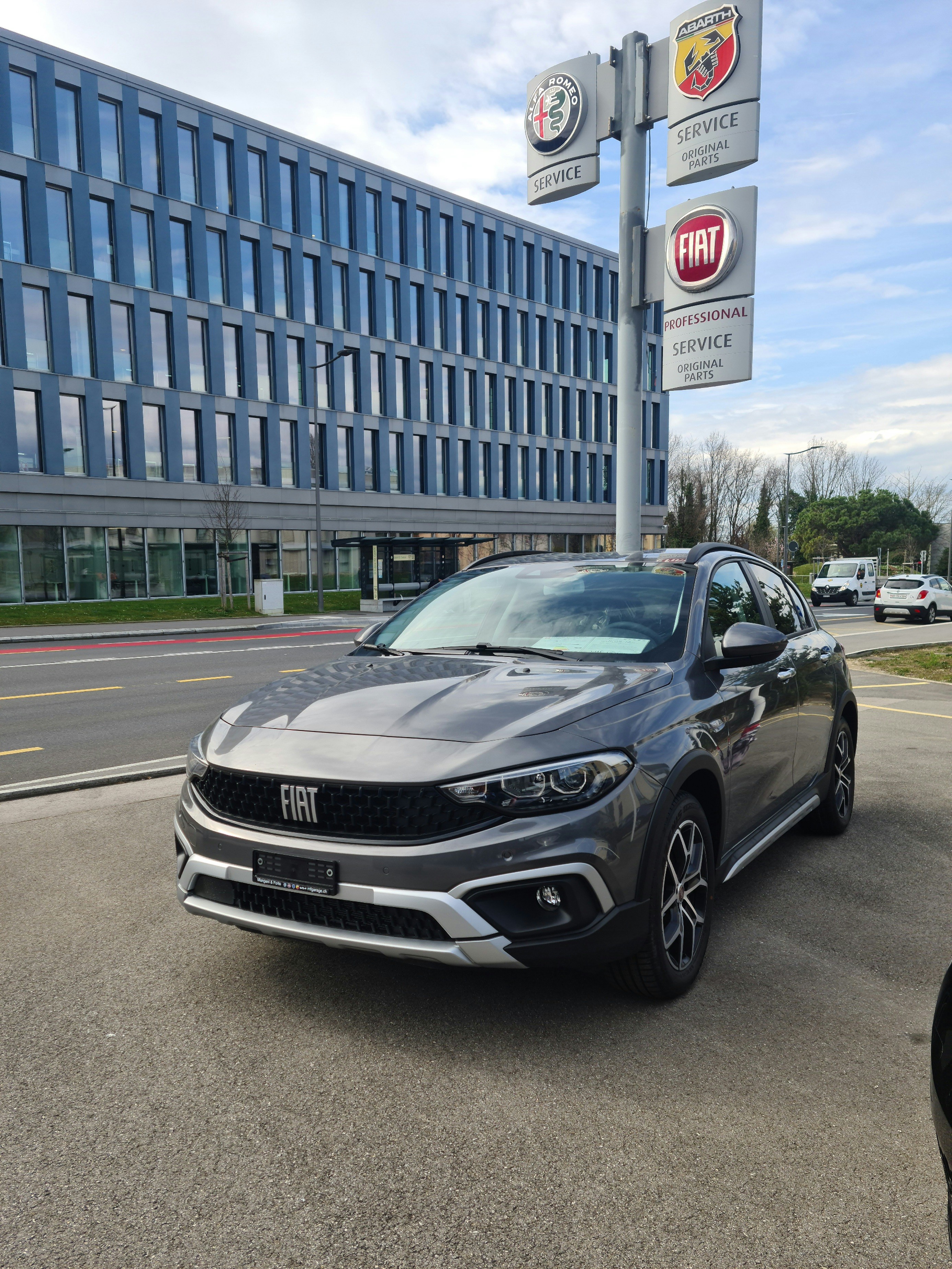 FIAT Tipo Hybrid 1.5 Swiss Edition Cross